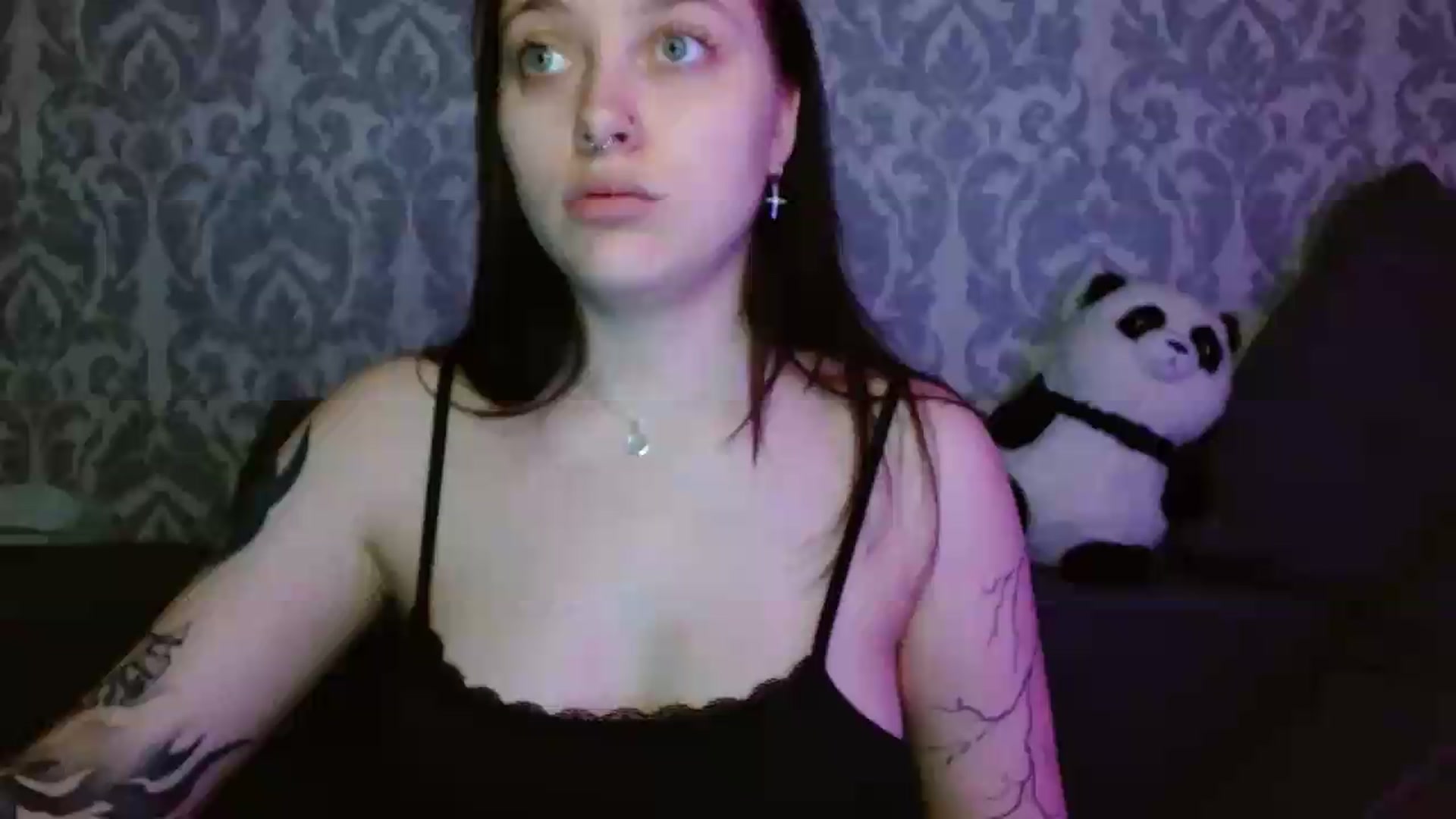 Gallery image thumbnail from AmyWard's myfreecams stream on, 05/15/2026, 12:20 image 15 of 20
