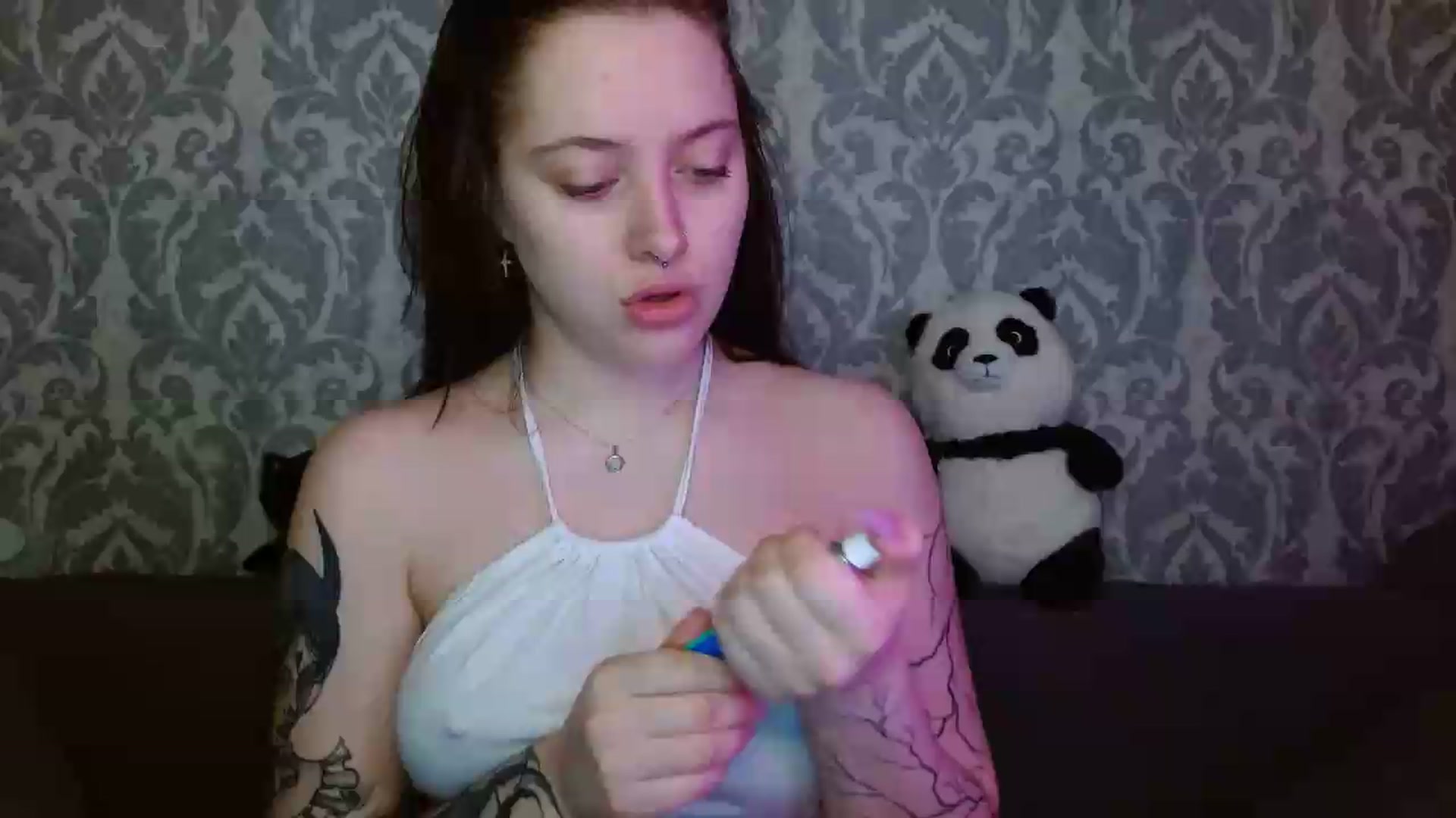 Gallery image thumbnail from AmyWard's myfreecams stream on, 05/16/2026, 10:09 image 1 of 20