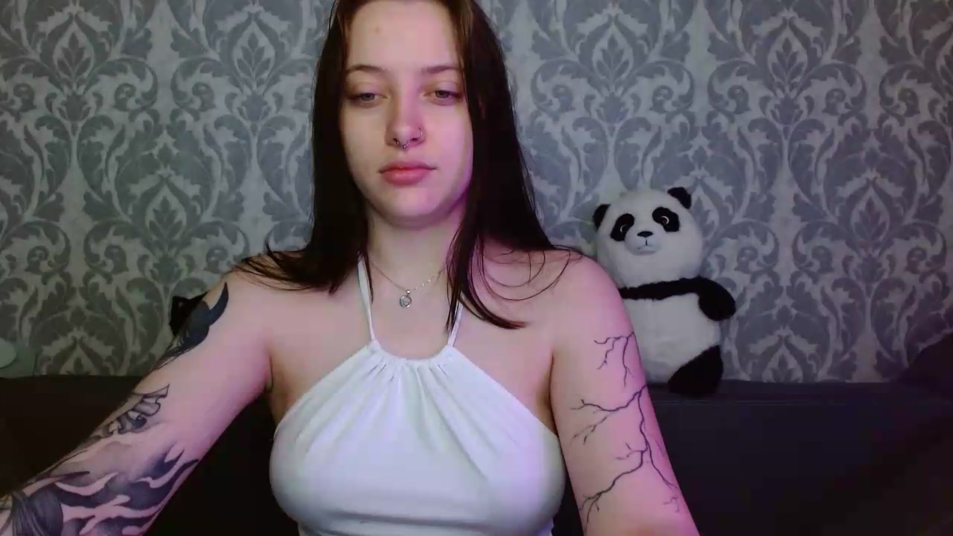 Gallery image thumbnail from AmyWard's myfreecams stream on, 05/16/2026, 10:09 image 5 of 20