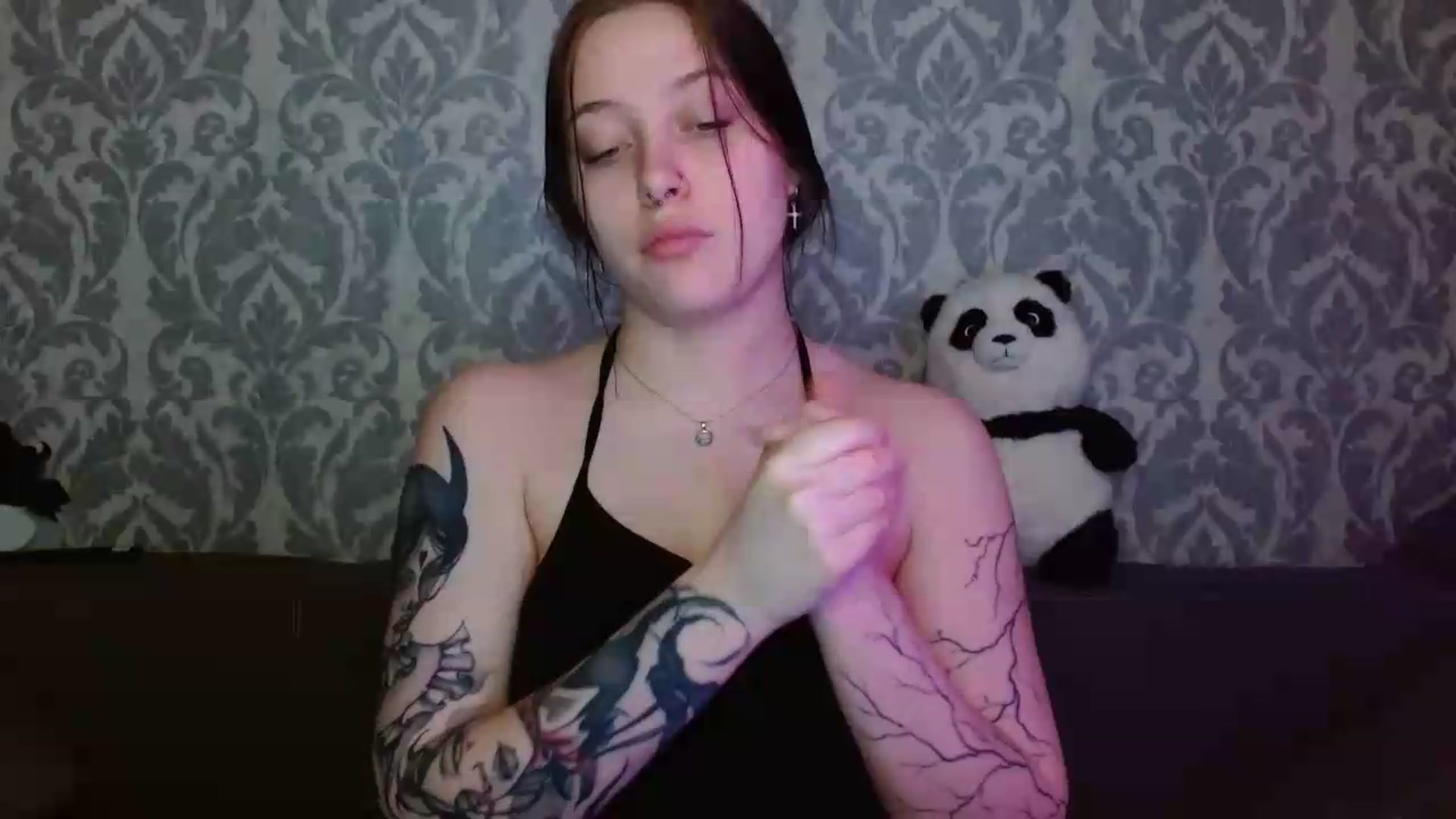Gallery image thumbnail from AmyWard's myfreecams stream on, 05/16/2026, 12:00 image 5 of 20