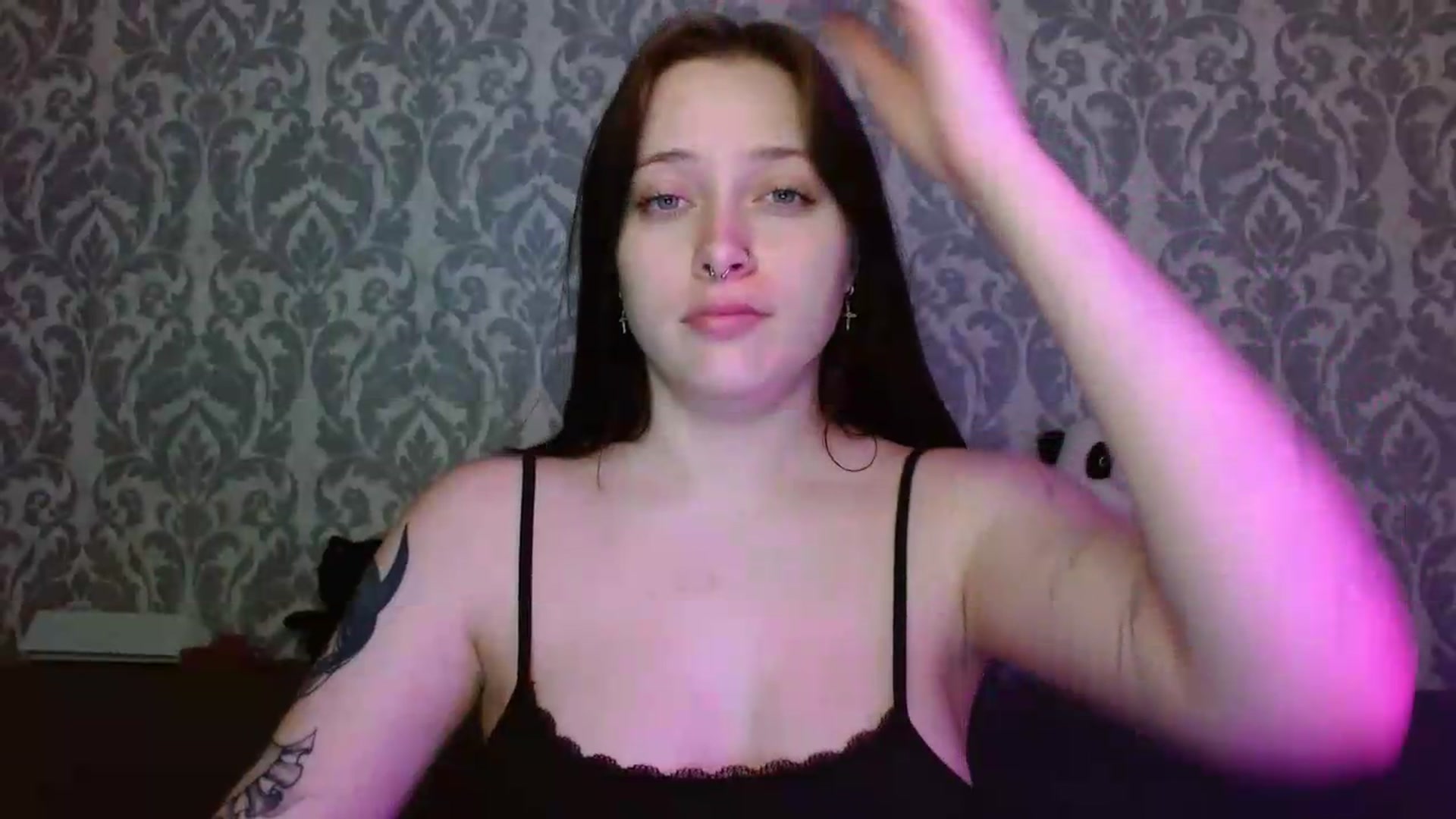 Gallery image thumbnail from AmyWard's myfreecams stream on, 05/17/2026, 12:59 image 5 of 20