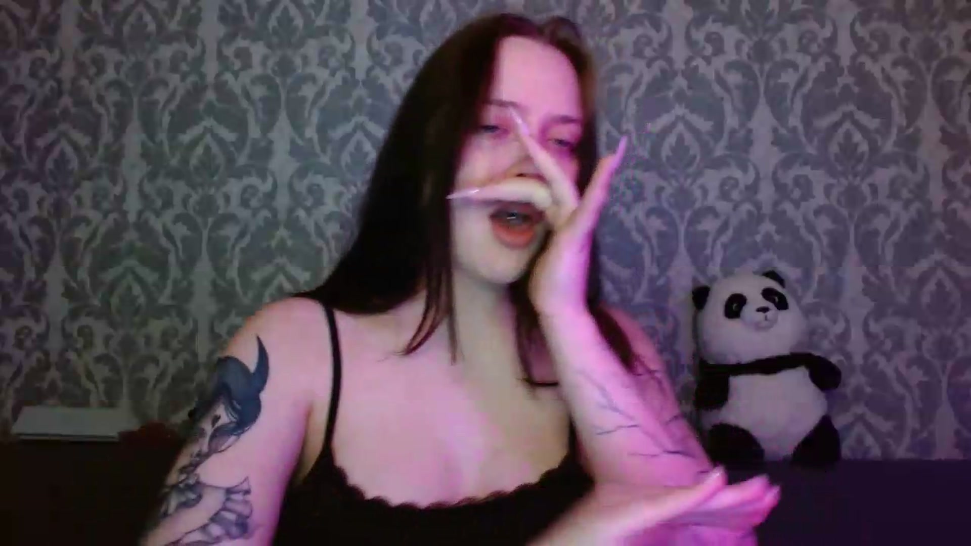 Gallery image thumbnail from AmyWard's myfreecams stream on, 05/17/2026, 12:59 image 10 of 20