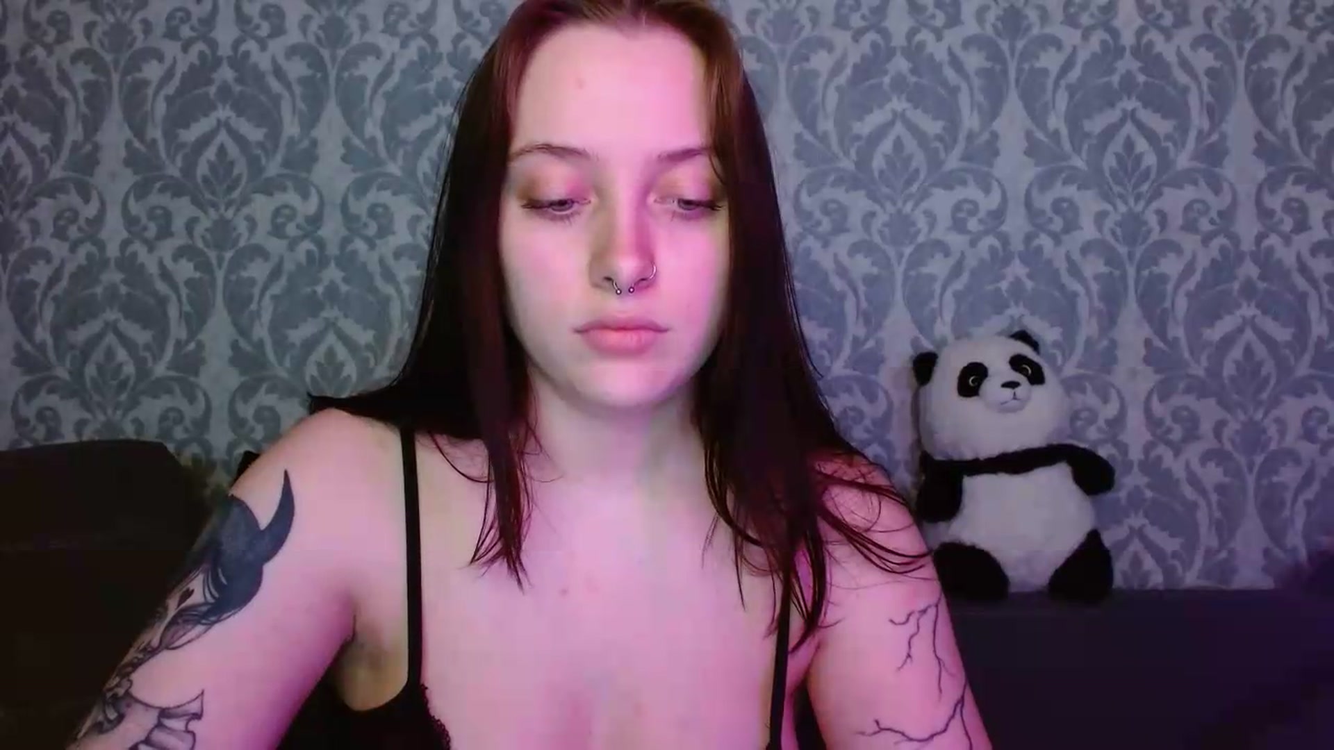 Gallery image thumbnail from AmyWard's myfreecams stream on, 05/17/2026, 15:16 image 12 of 20