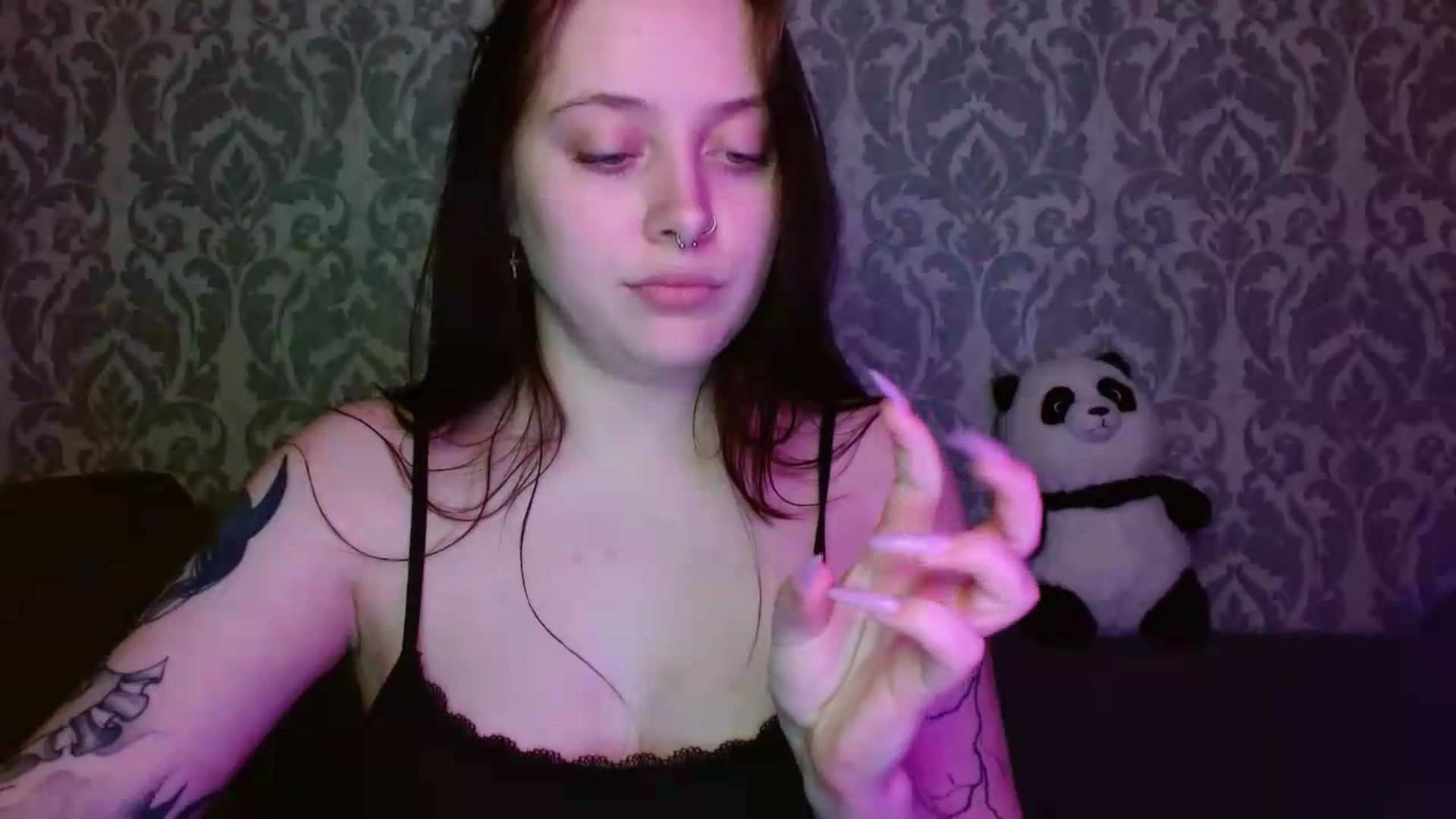Gallery image thumbnail from AmyWard's myfreecams stream on, 05/17/2026, 15:16 image 19 of 20