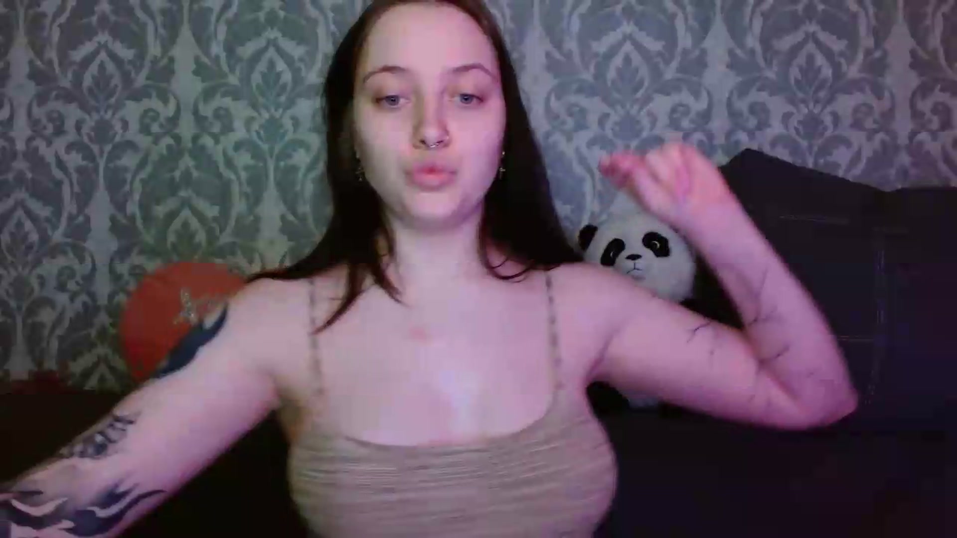 Gallery image thumbnail from AmyWard's myfreecams stream on, 05/18/2026, 12:03 image 2 of 20