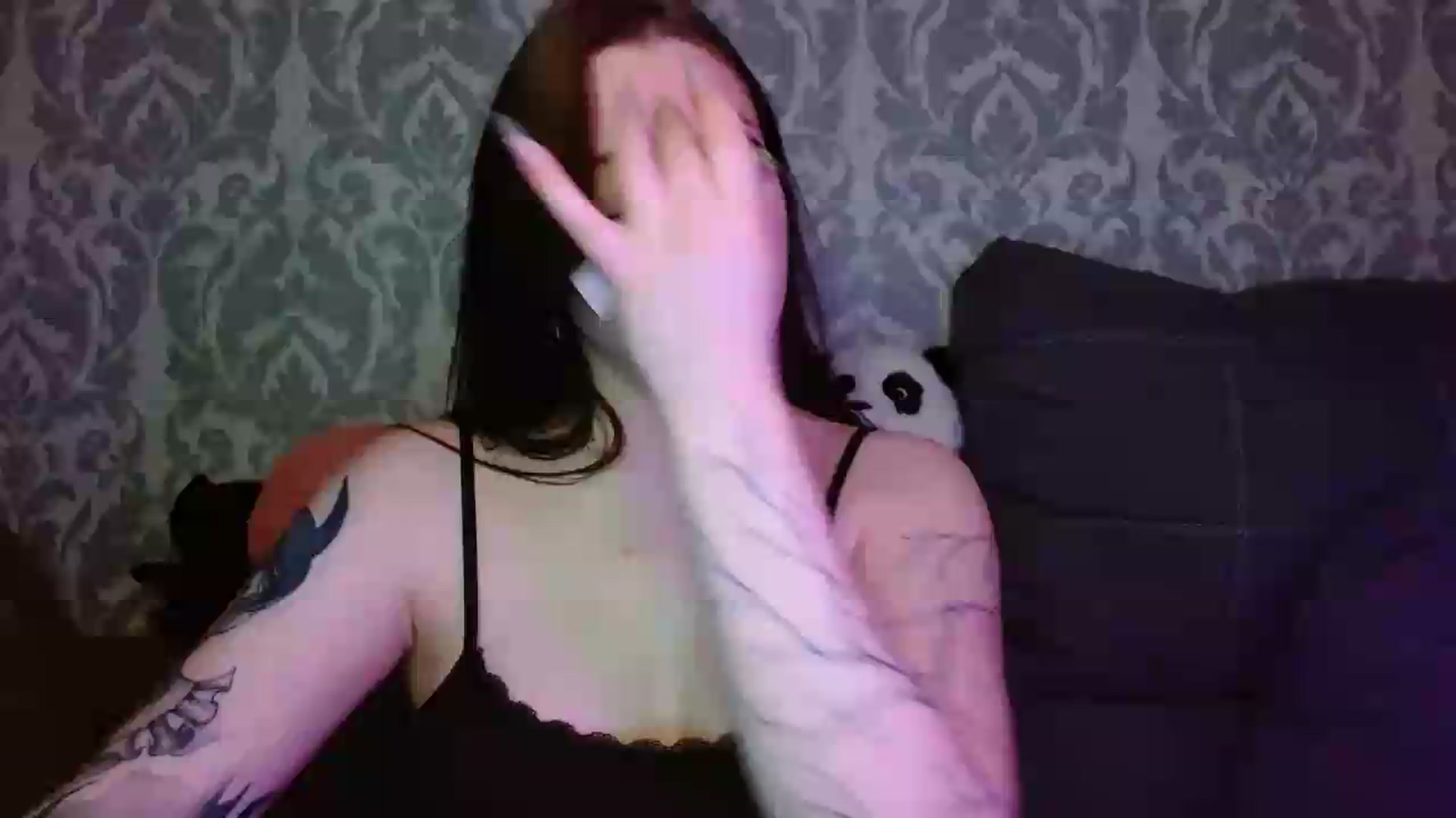 Gallery image thumbnail from AmyWard's myfreecams stream on, 05/19/2026, 09:43 image 1 of 20