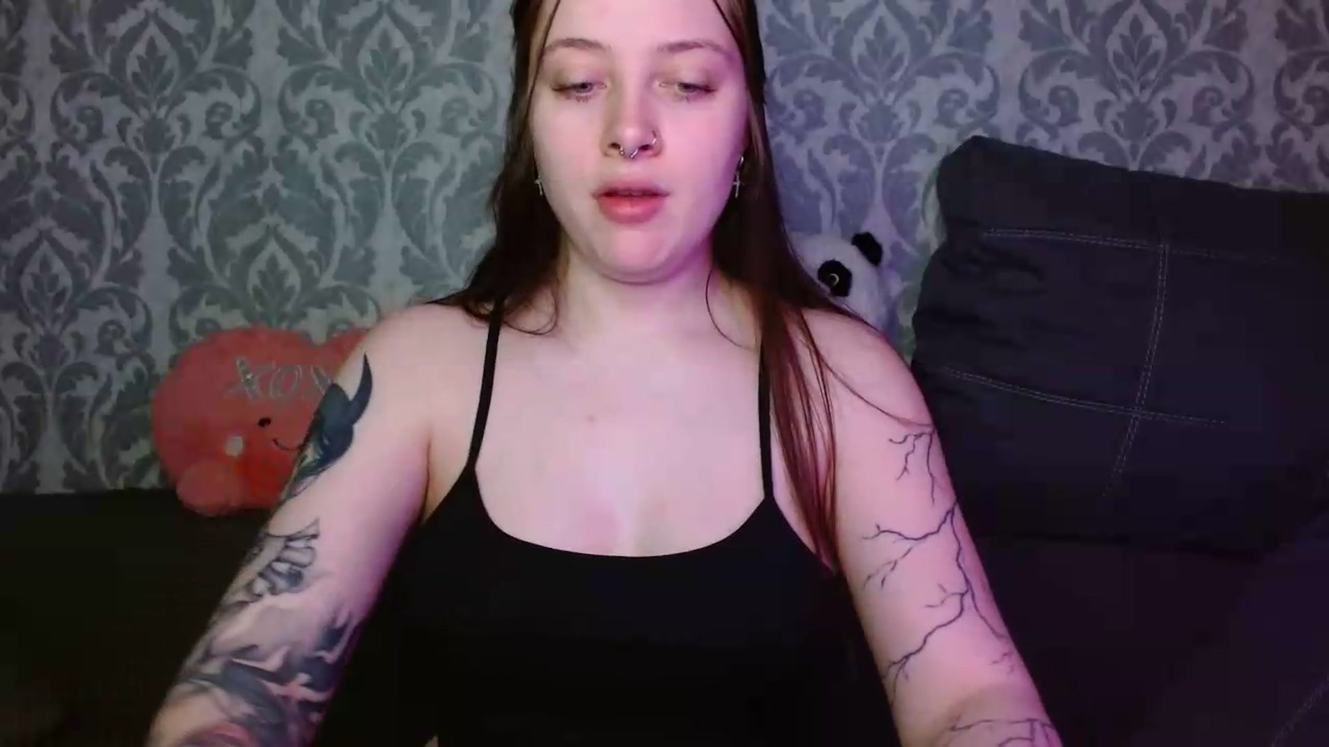 Gallery image thumbnail from AmyWard's myfreecams stream on, 05/21/2026, 11:01 image 7 of 20