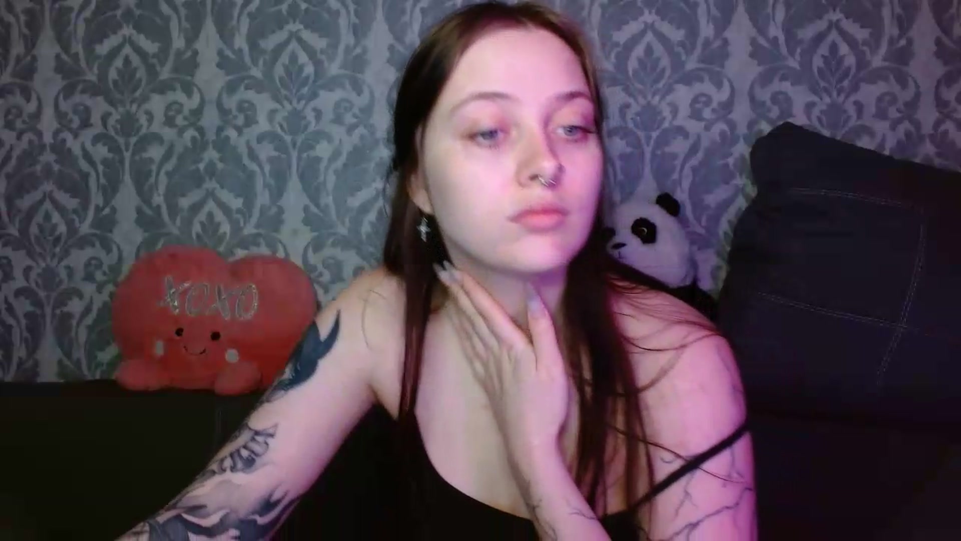 Gallery image thumbnail from AmyWard's myfreecams stream on, 05/21/2026, 14:20 image 12 of 20
