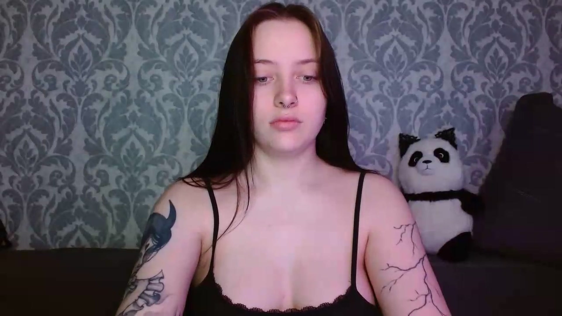 Gallery image thumbnail from AmyWard's myfreecams stream on, 05/26/2026, 10:55 image 6 of 20