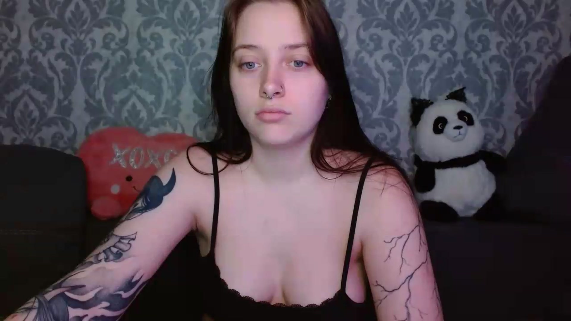 Gallery image thumbnail from AmyWard's myfreecams stream on, 05/26/2026, 13:48 image 18 of 20