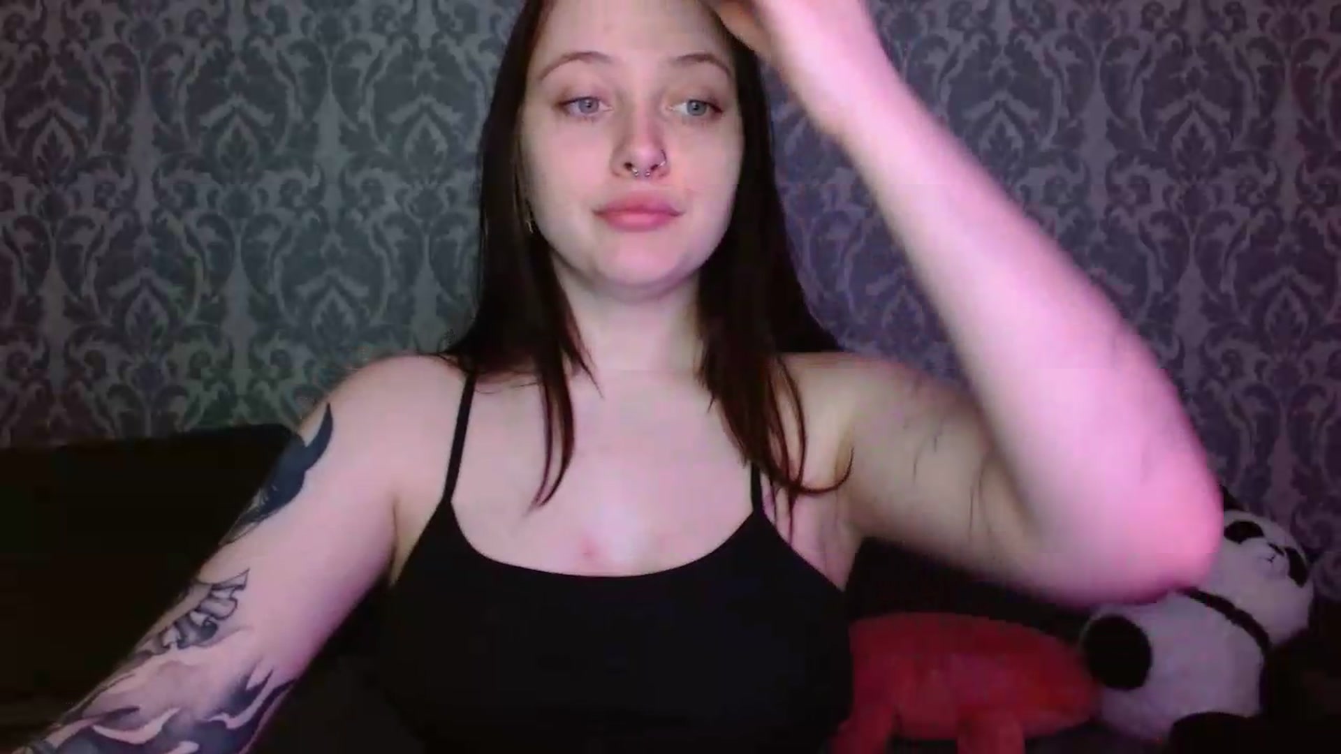 Gallery image thumbnail from AmyWard's myfreecams stream on, 05/29/2026, 09:50 image 6 of 20