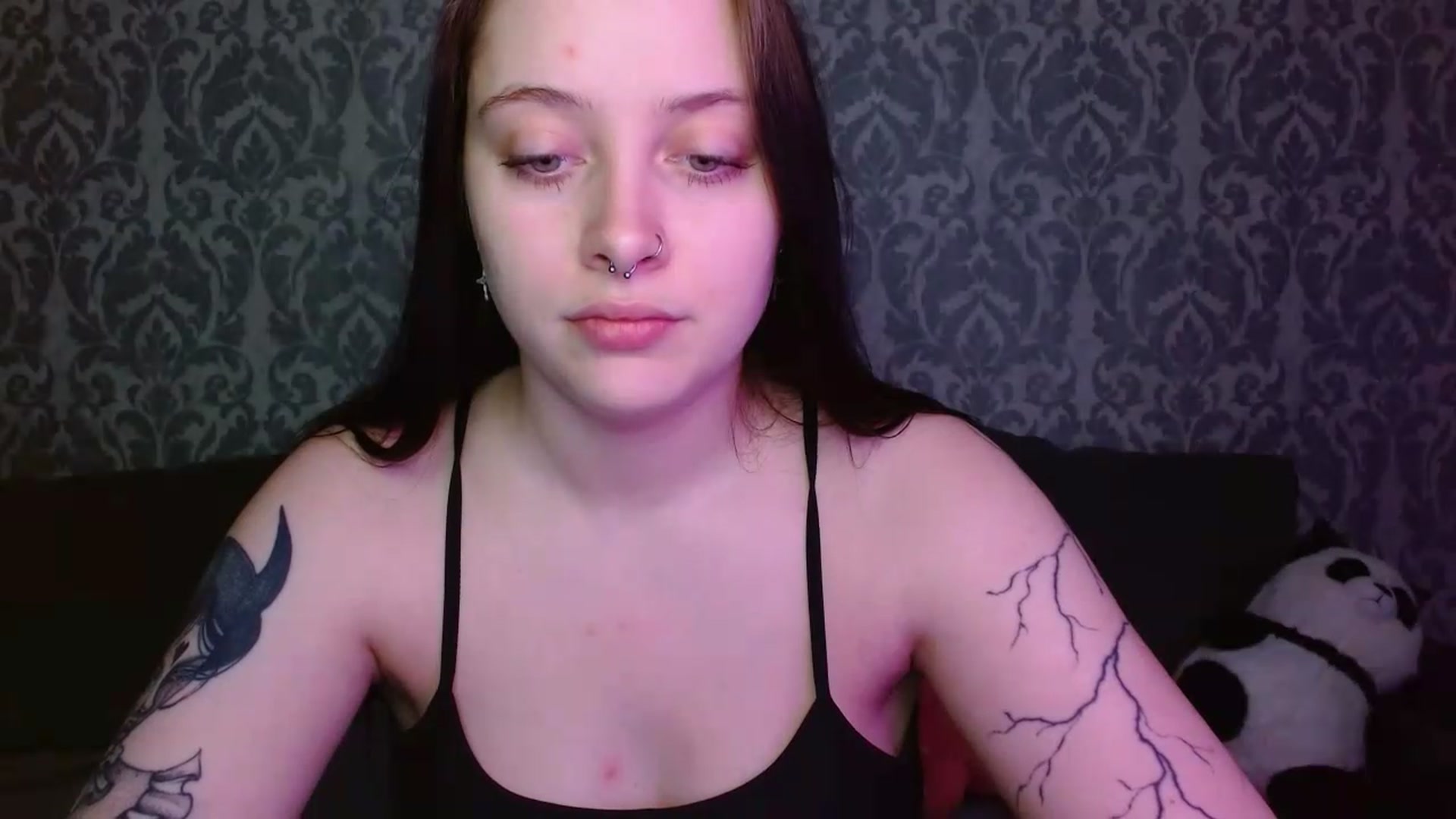 Gallery image thumbnail from AmyWard's myfreecams stream on, 05/29/2026, 11:20 image 2 of 20