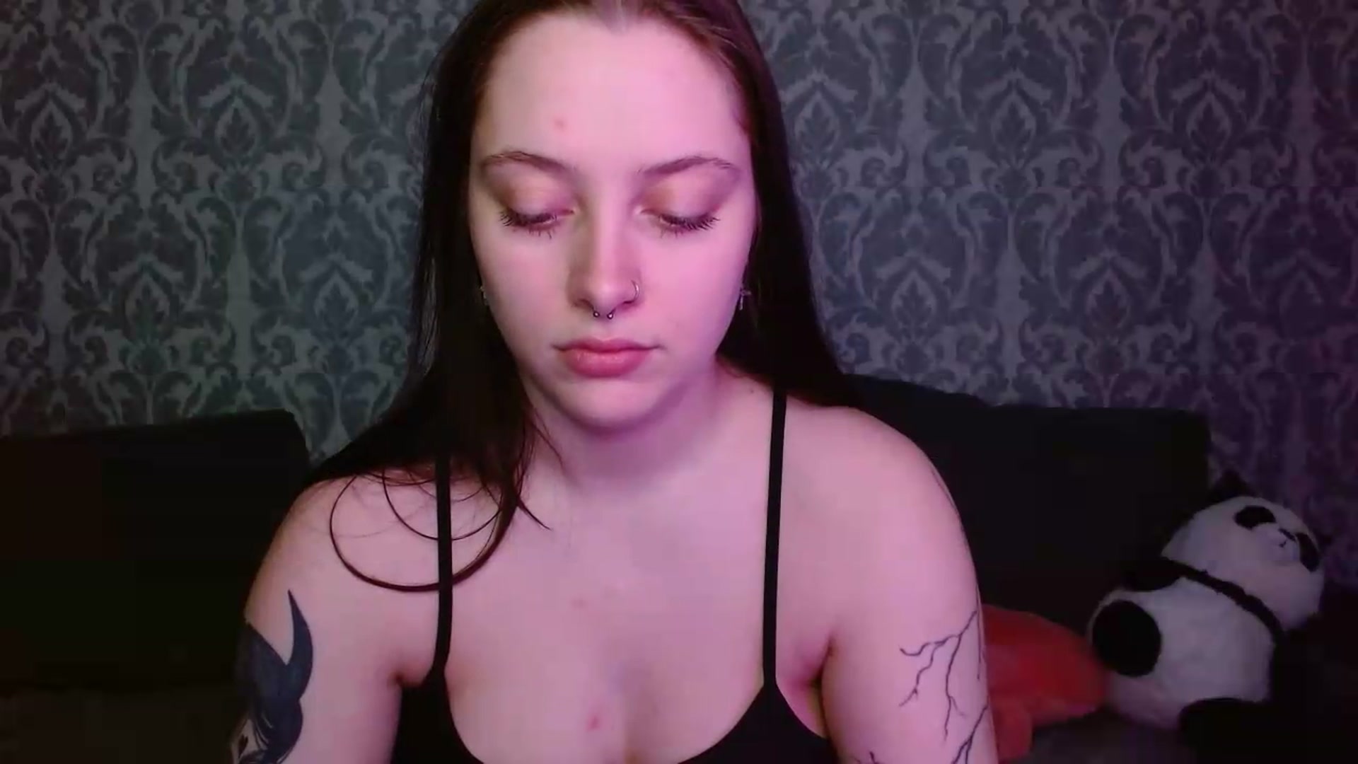 Gallery image thumbnail from AmyWard's myfreecams stream on, 05/29/2026, 11:57 image 12 of 20