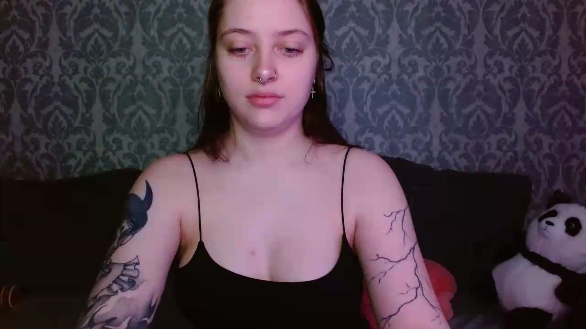 Gallery image thumbnail from AmyWard's myfreecams stream on, 05/31/2026, 12:13 image 16 of 20