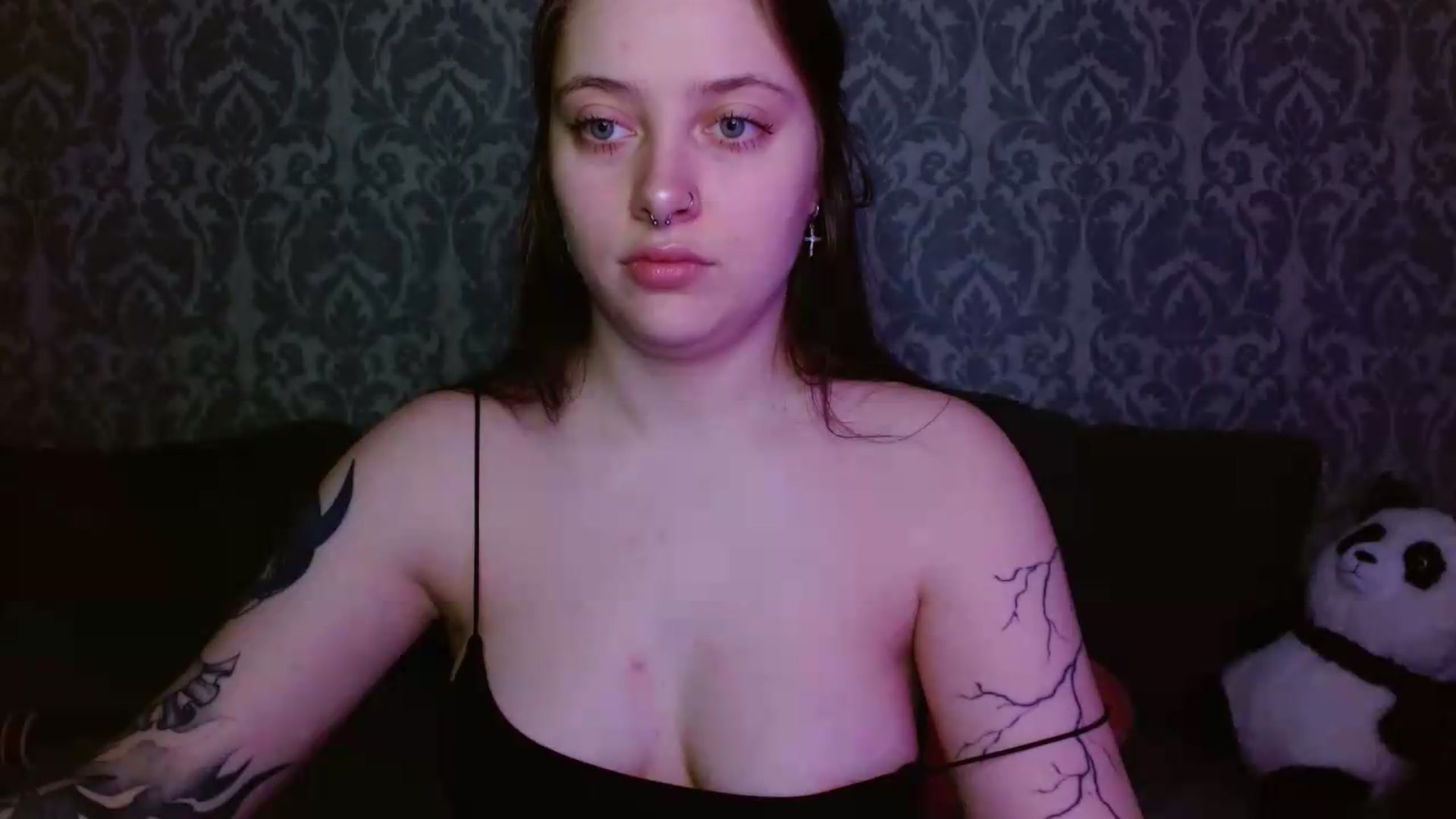 Gallery image thumbnail from AmyWard's myfreecams stream on, 05/31/2026, 12:26 image 9 of 20