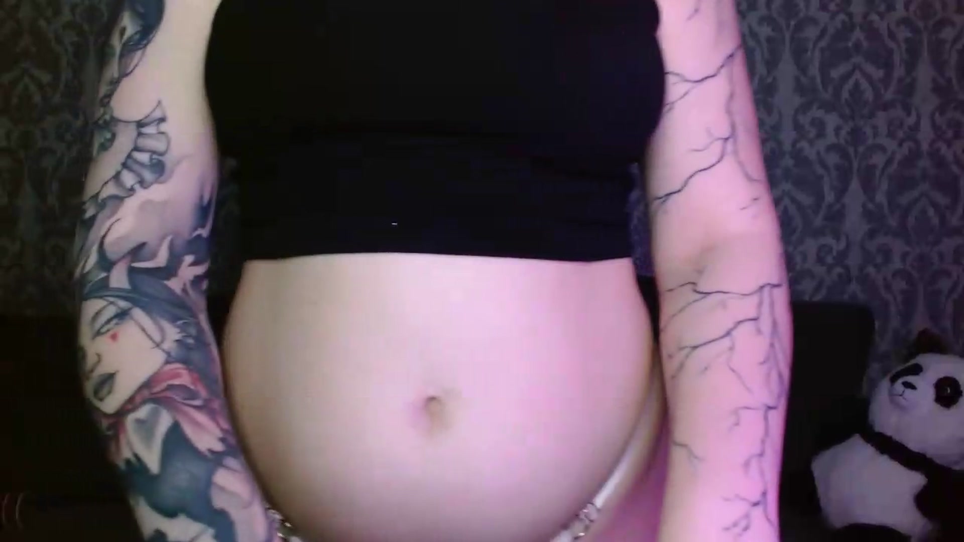 Gallery image thumbnail from AmyWard's myfreecams stream on, 05/31/2026, 13:28 image 11 of 20