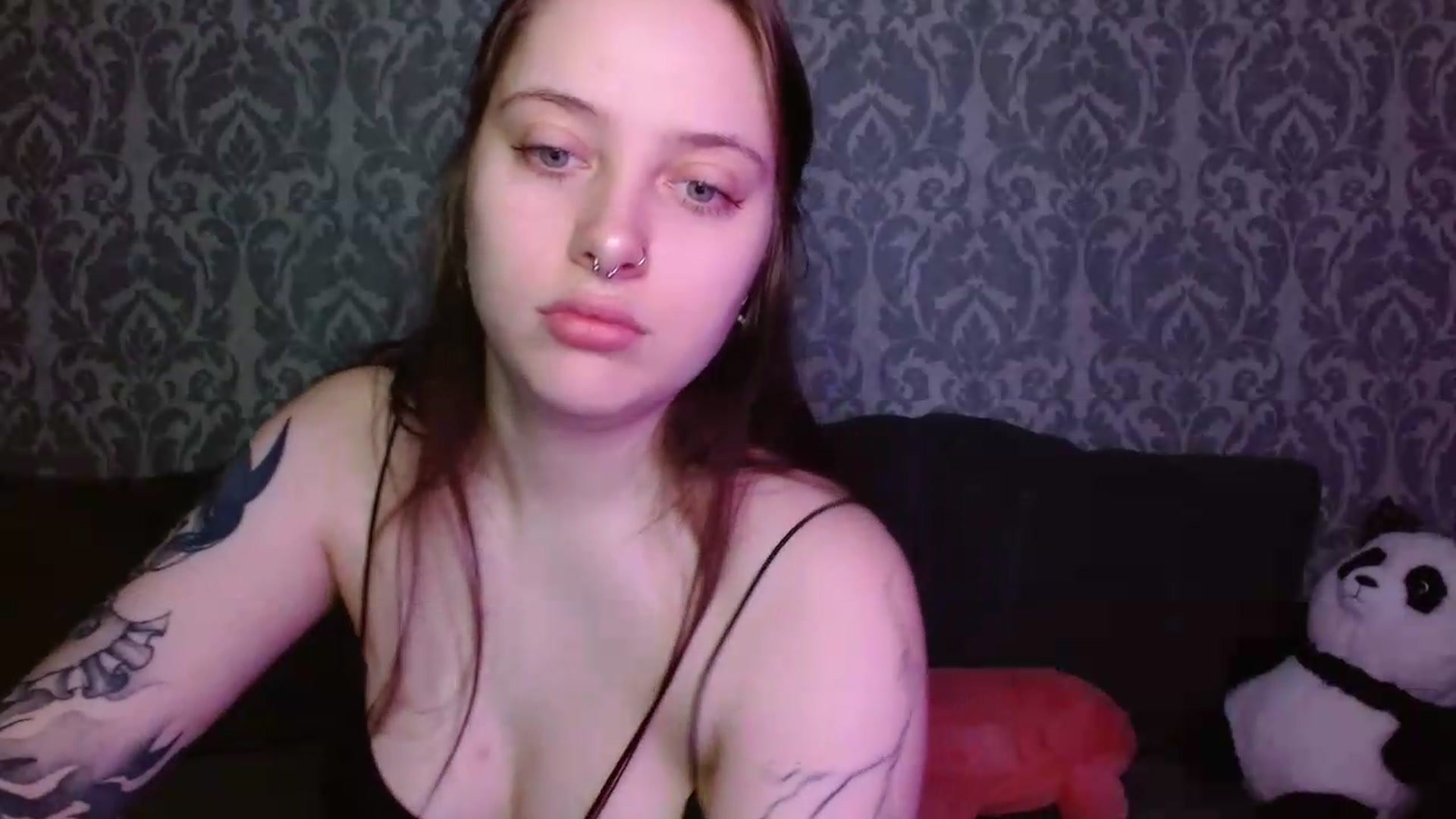 Gallery image thumbnail from AmyWard's myfreecams stream on, 05/31/2026, 13:28 image 9 of 20