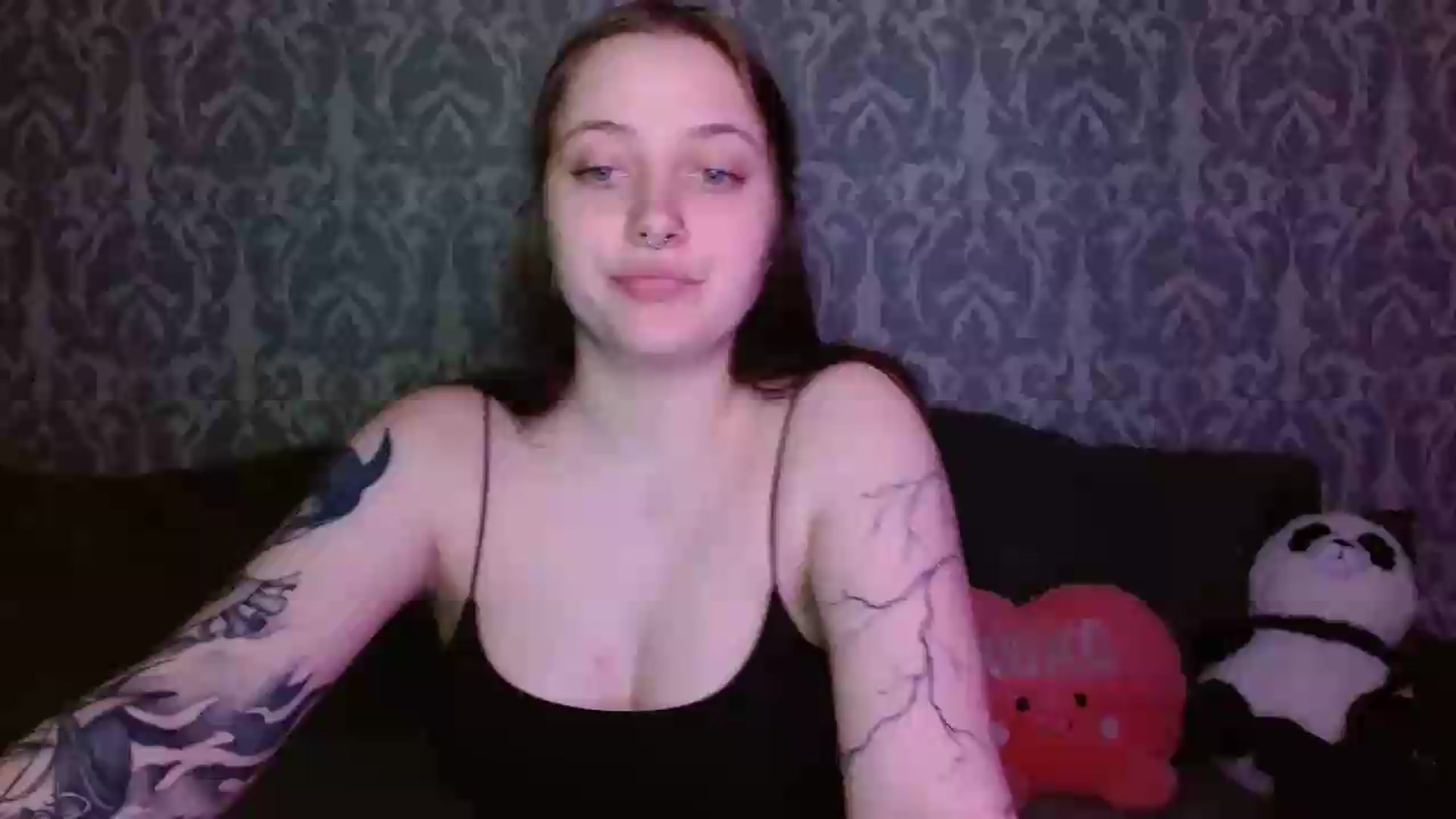 Gallery image thumbnail from AmyWard's myfreecams stream on, 05/31/2026, 15:10 image 5 of 20