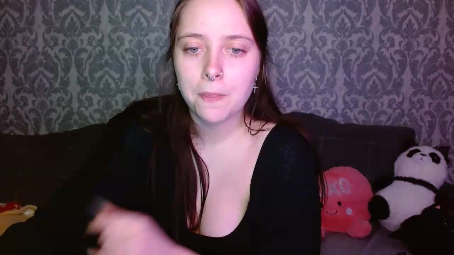 Gallery image thumbnail from AmyWard's myfreecams stream on, 05/31/2026, 16:42 image 12 of 20