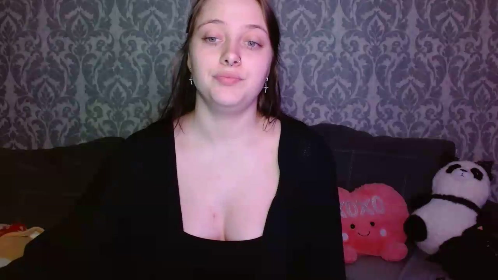 Gallery image thumbnail from AmyWard's myfreecams stream on, 05/31/2026, 16:42 image 15 of 20
