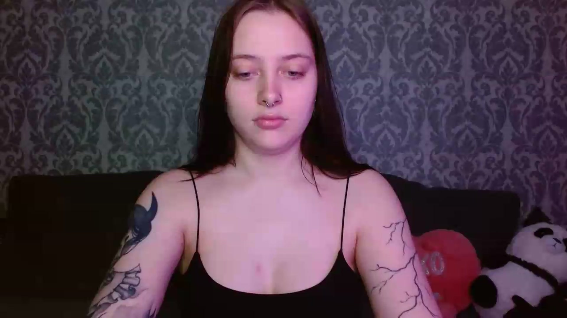 Gallery image thumbnail from AmyWard's myfreecams stream on, 06/01/2026, 11:18 image 4 of 20