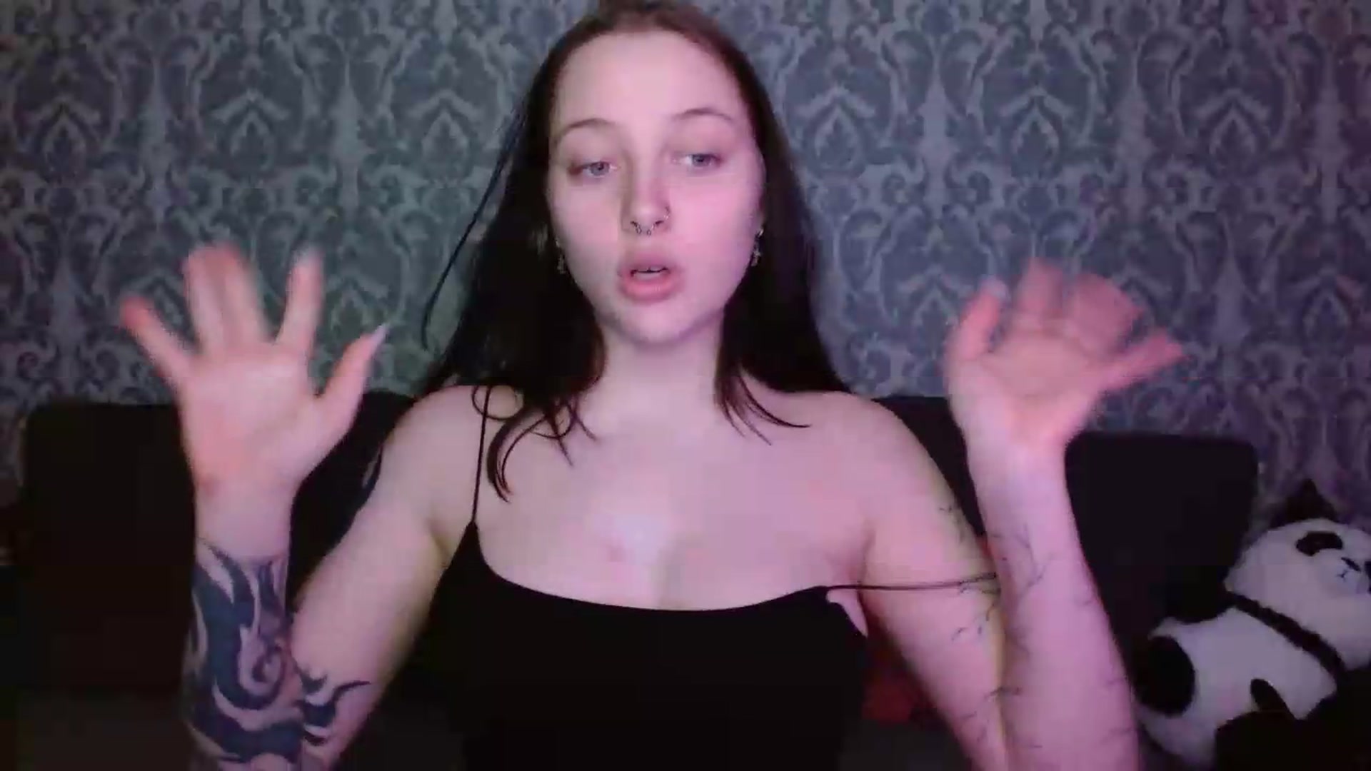 Gallery image thumbnail from AmyWard's myfreecams stream on, 06/01/2026, 14:28 image 13 of 20