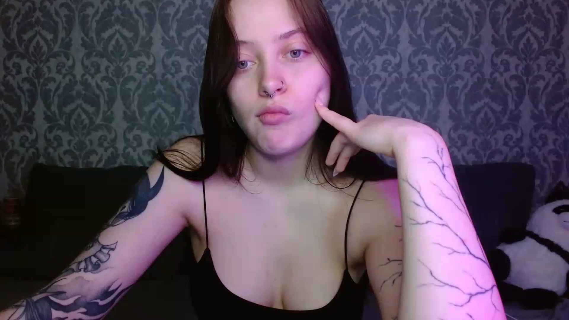 Gallery image thumbnail from AmyWard's myfreecams stream on, 06/07/2026, 09:34 image 10 of 20