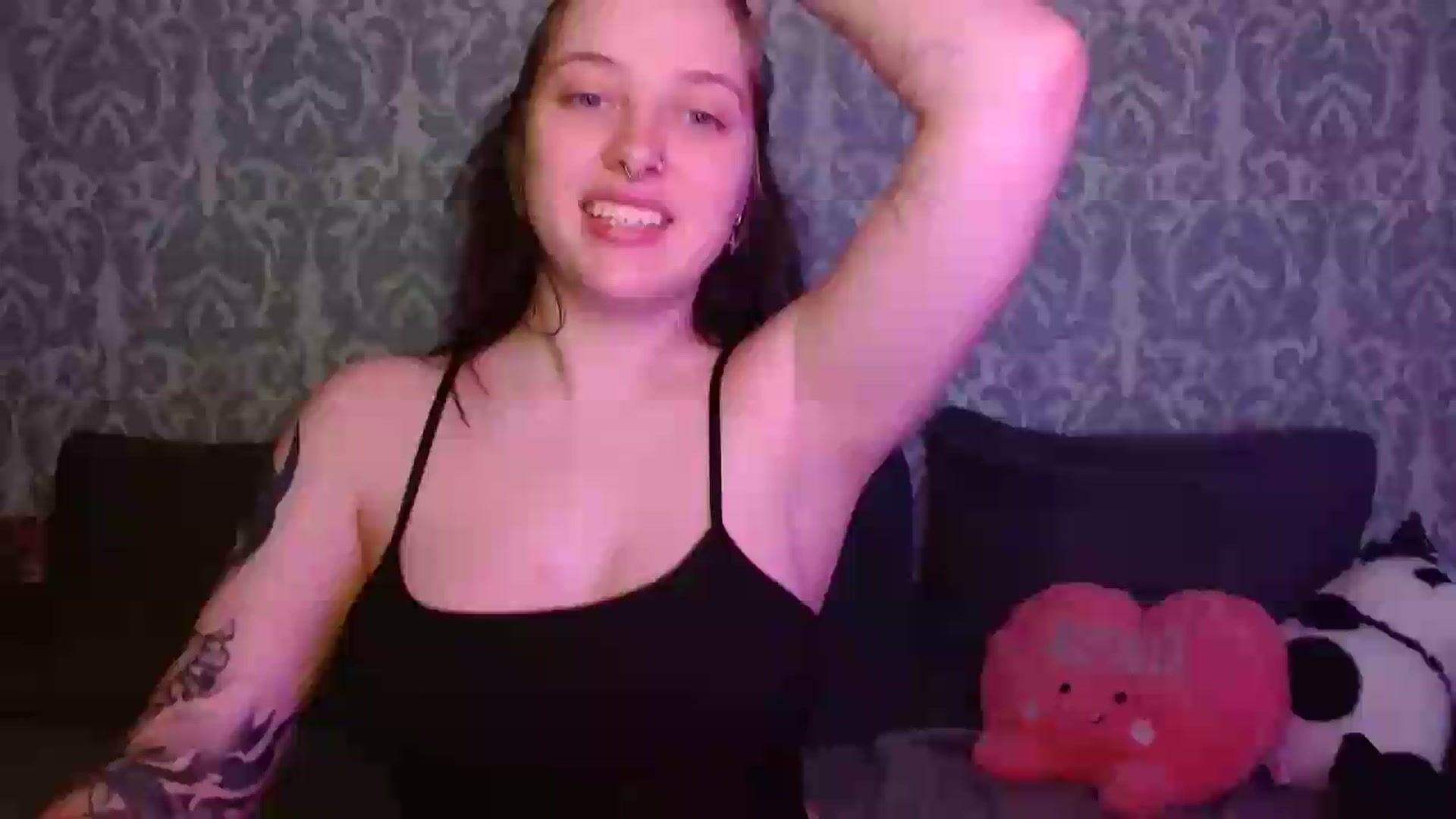 Gallery image thumbnail from AmyWard's myfreecams stream on, 06/08/2026, 13:46 image 6 of 20