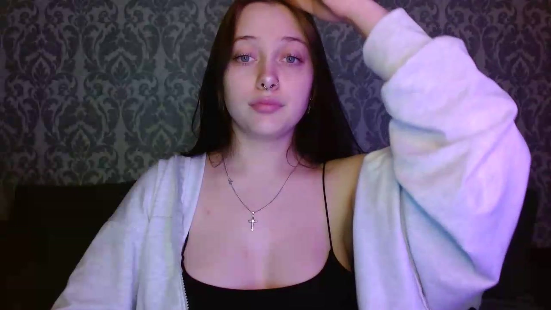Gallery image thumbnail from AmyWard's myfreecams stream on, 06/15/2026, 10:40 image 4 of 20