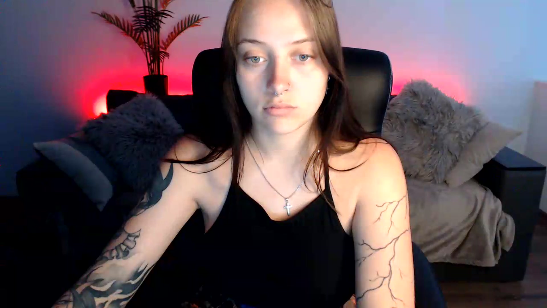 Gallery image thumbnail from AmyWard's myfreecams stream on, 07/07/2026, 10:27 image 9 of 20