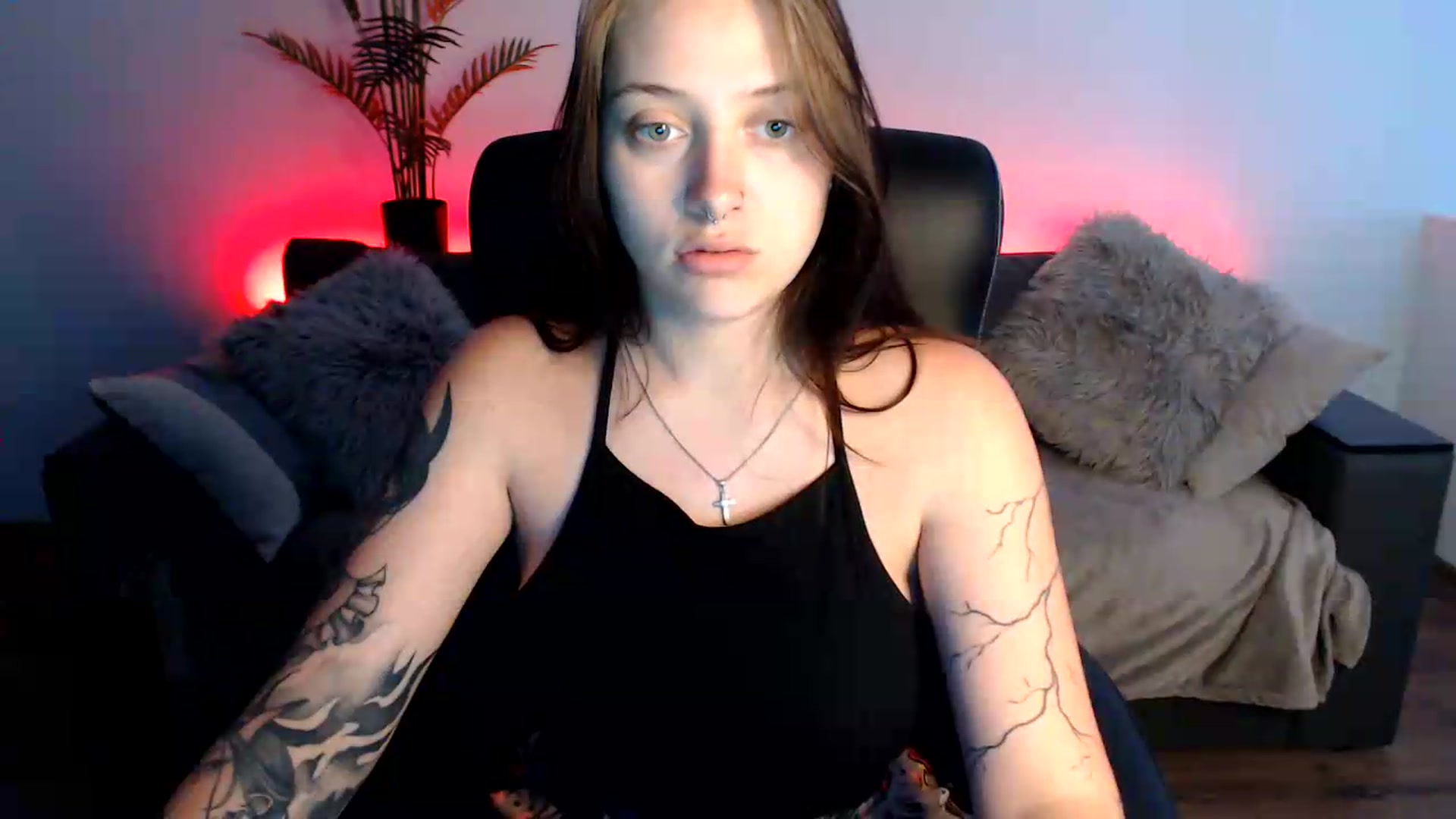 Gallery image thumbnail from AmyWard's myfreecams stream on, 07/07/2026, 10:27 image 14 of 20