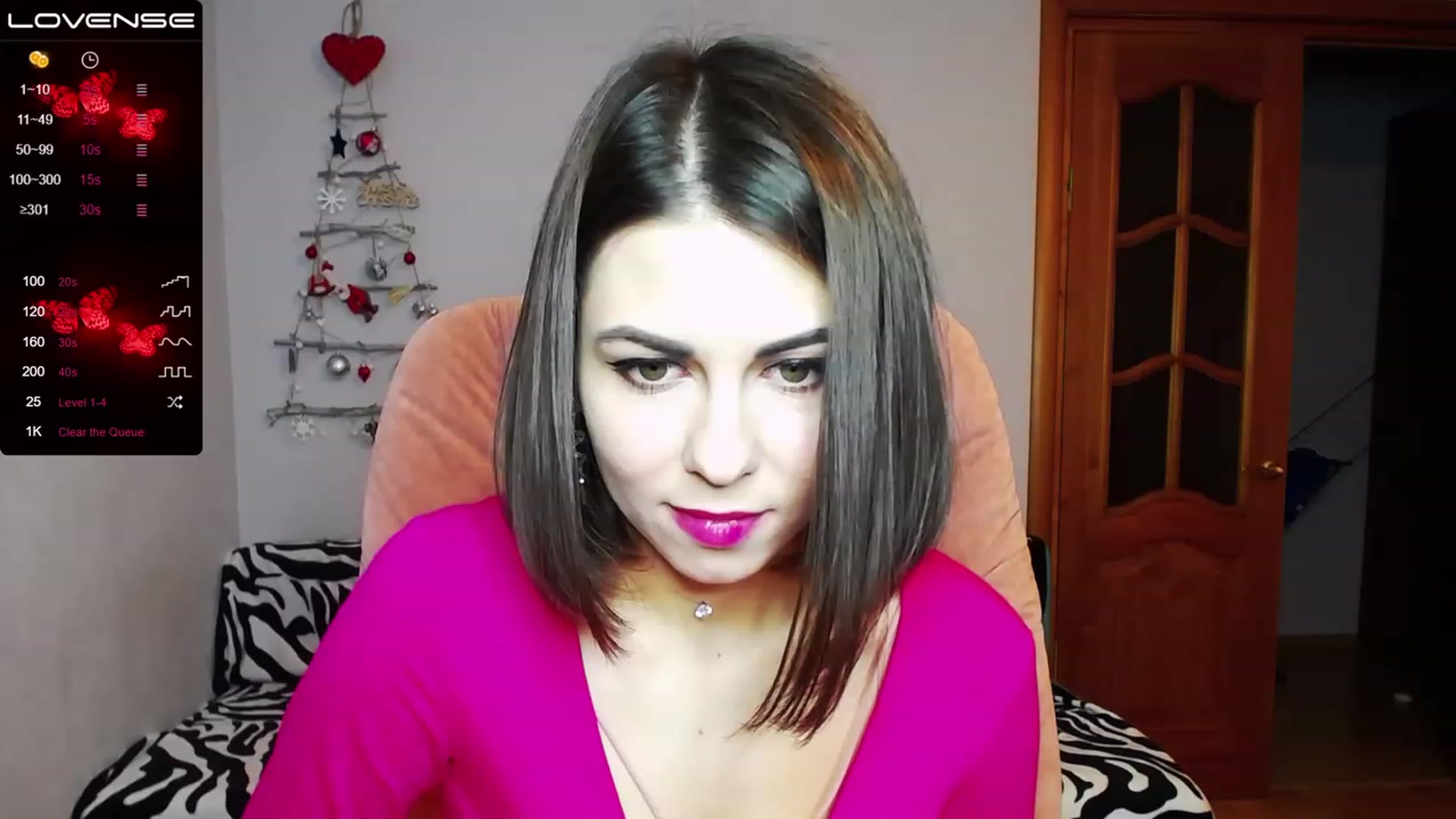 Gallery image thumbnail from AmyWines's myfreecams stream on, 12/24/2022, 14:34 image 4 of 20