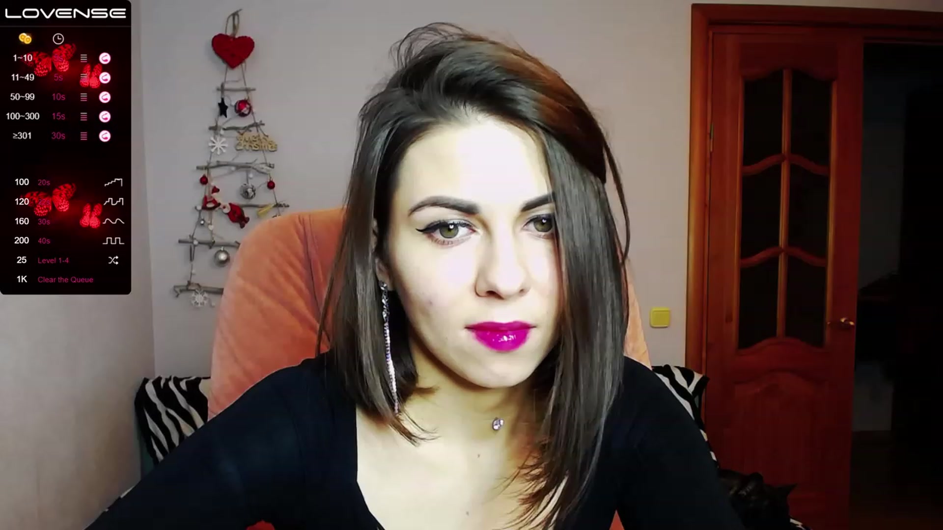 Gallery image thumbnail from AmyWines's myfreecams stream on, 12/26/2022, 17:03 image 4 of 20