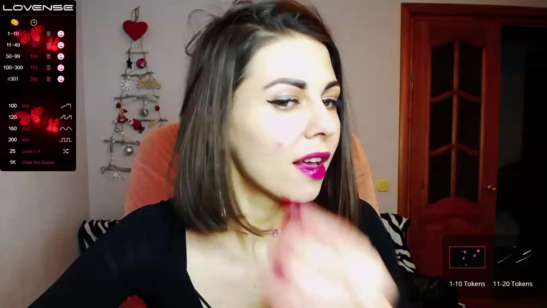 Gallery image thumbnail from AmyWines's myfreecams stream on, 12/26/2022, 17:03 image 5 of 20