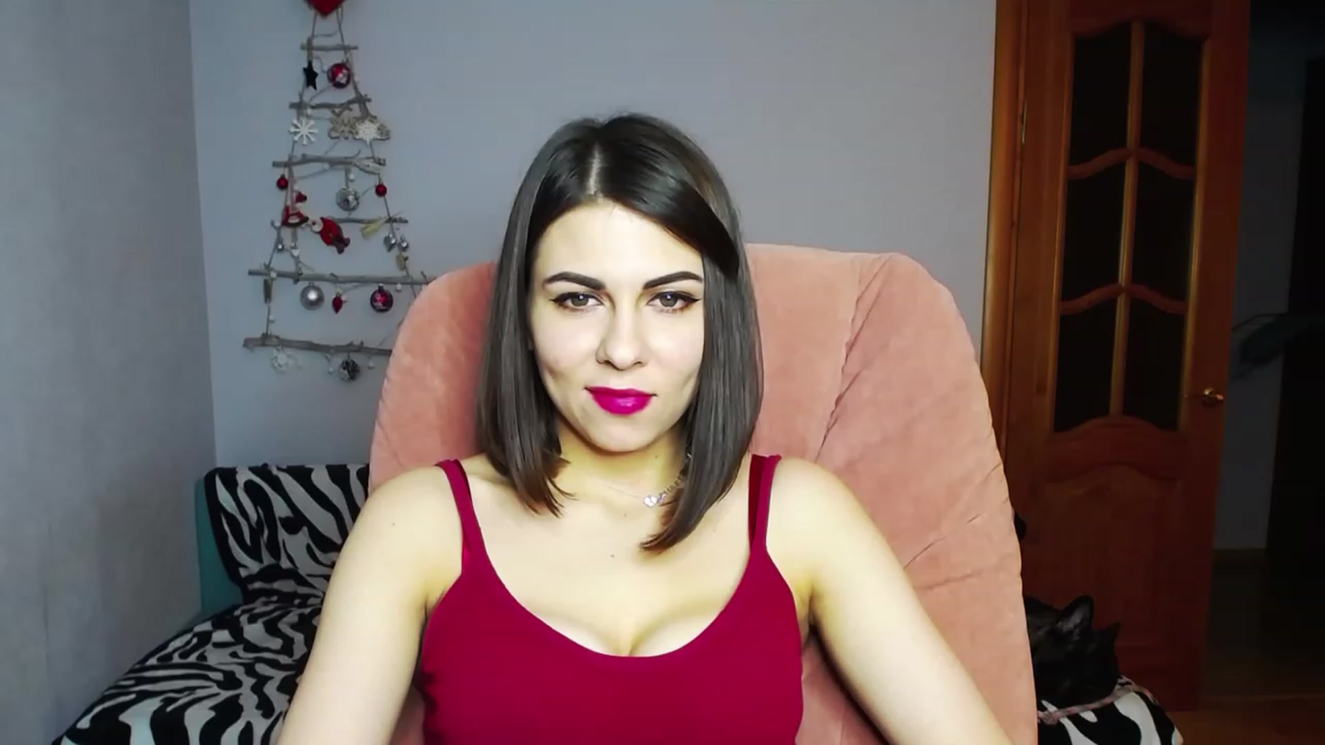 Gallery image thumbnail from AmyWines's myfreecams stream on, 01/07/2023, 16:21 image 1 of 20