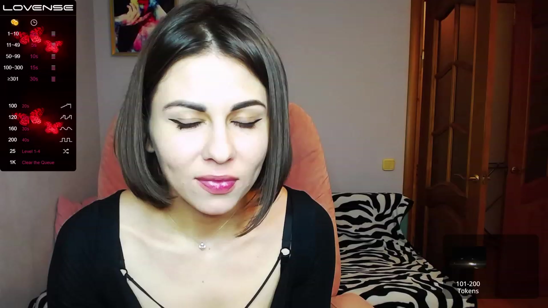 Gallery image thumbnail from AmyWines's myfreecams stream on, 02/07/2023, 16:52 image 4 of 20