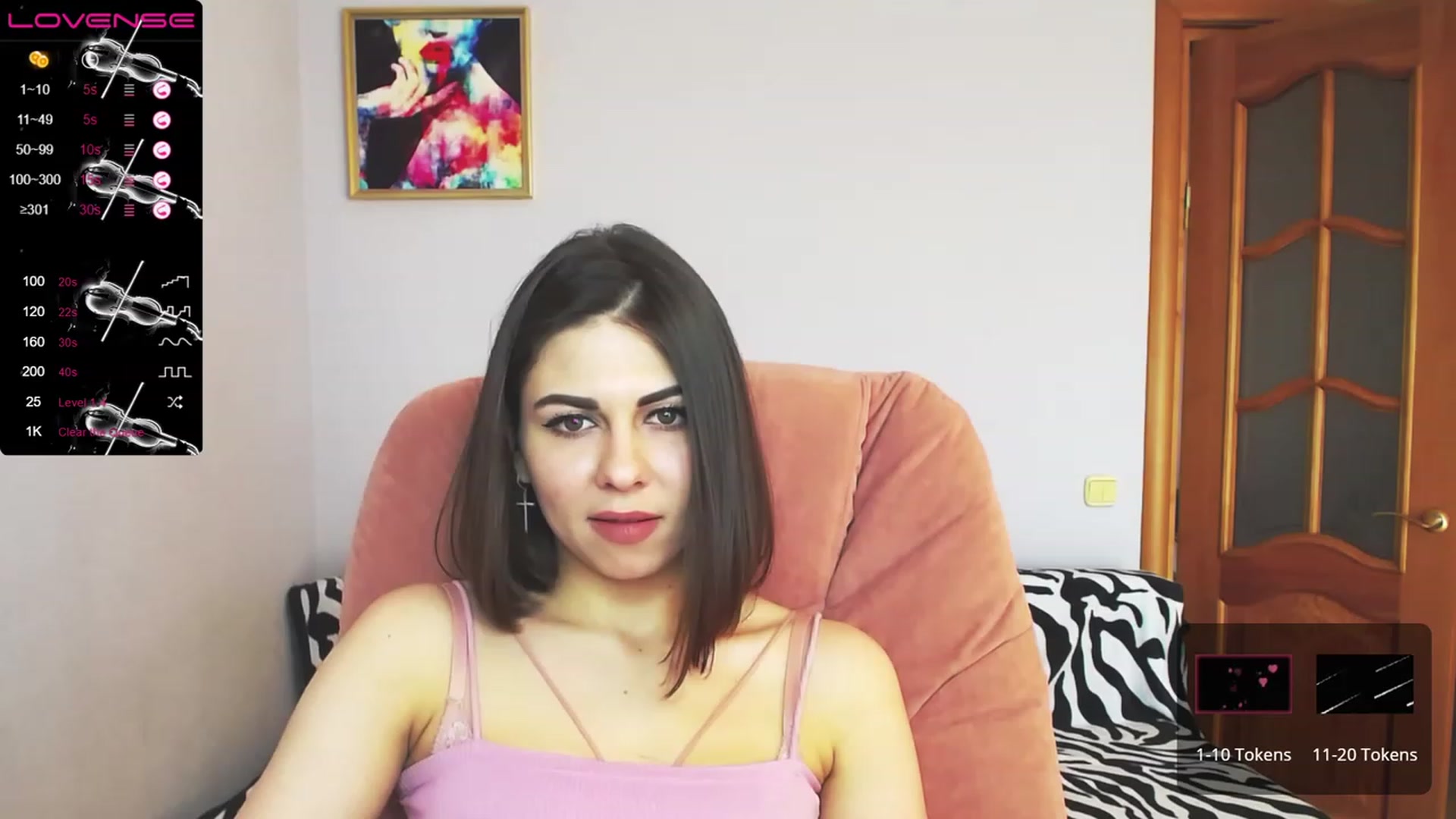 Gallery image thumbnail from AmyWines's myfreecams stream on, 04/08/2023, 12:12 image 18 of 20