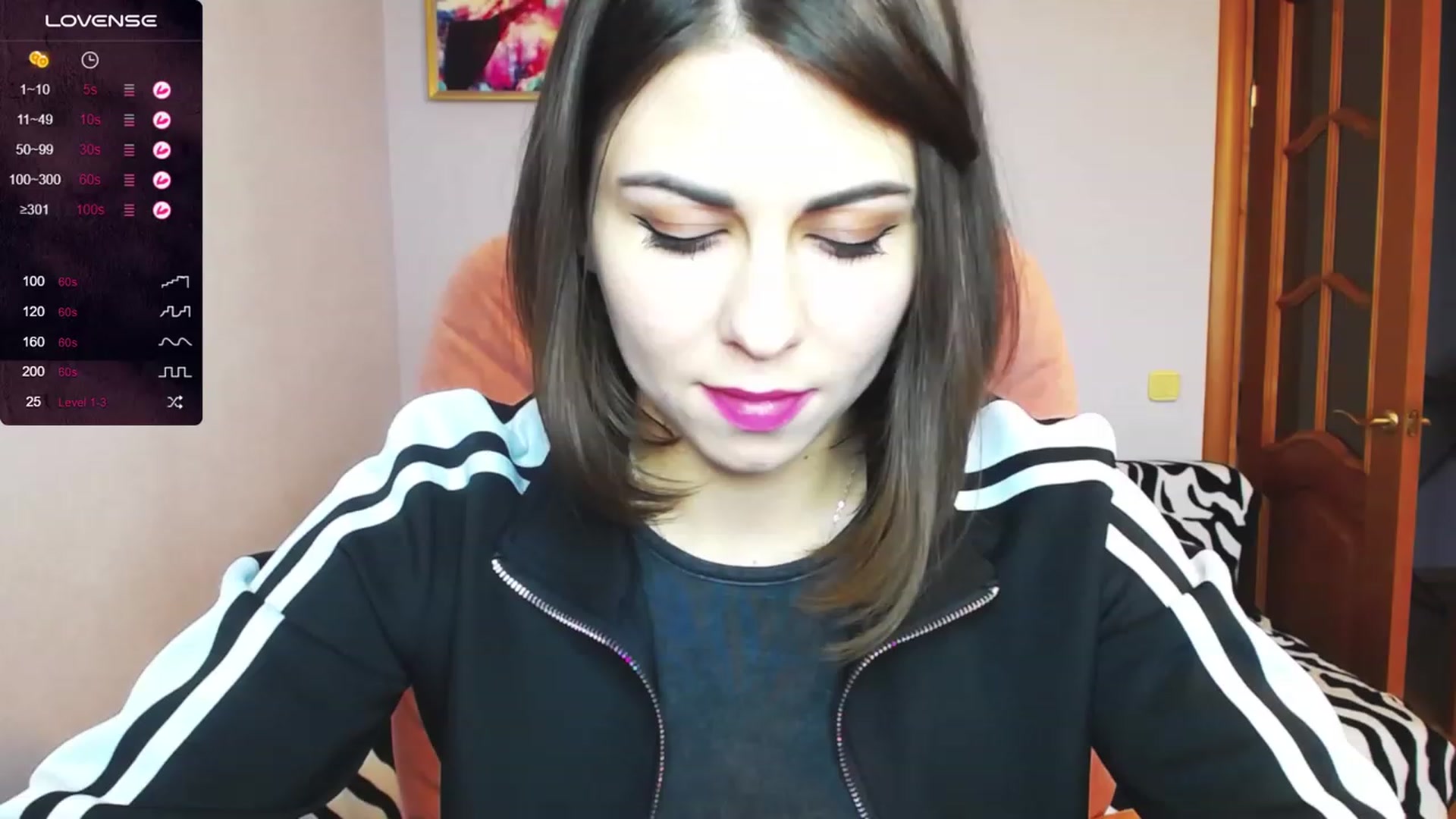 Gallery image thumbnail from AmyWines's myfreecams stream on, 10/08/2023, 13:36 image 2 of 20