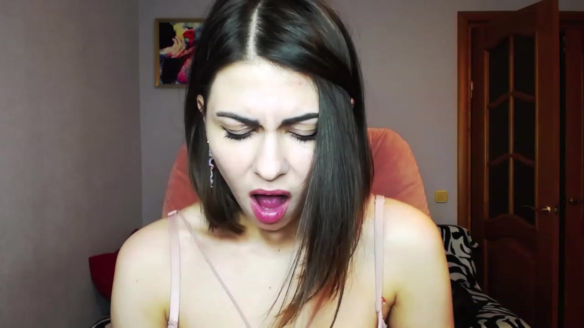 Gallery image thumbnail from AmyWines's myfreecams stream on, 10/30/2023, 14:58 image 2 of 20
