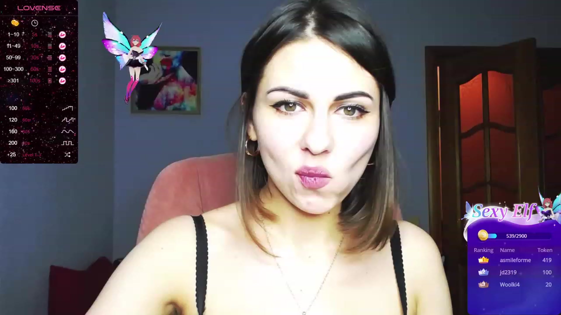 Gallery image thumbnail from AmyWines's myfreecams stream on, 10/31/2023, 18:51 image 9 of 20