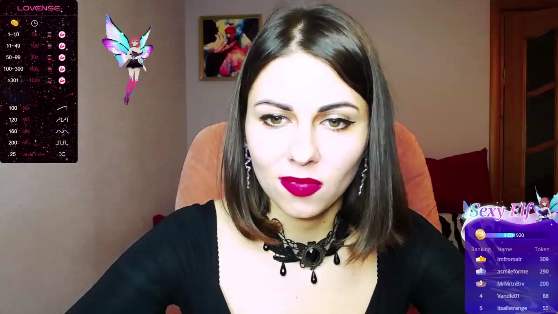 Gallery image thumbnail from AmyWines's myfreecams stream on, 11/14/2023, 16:17 image 5 of 20