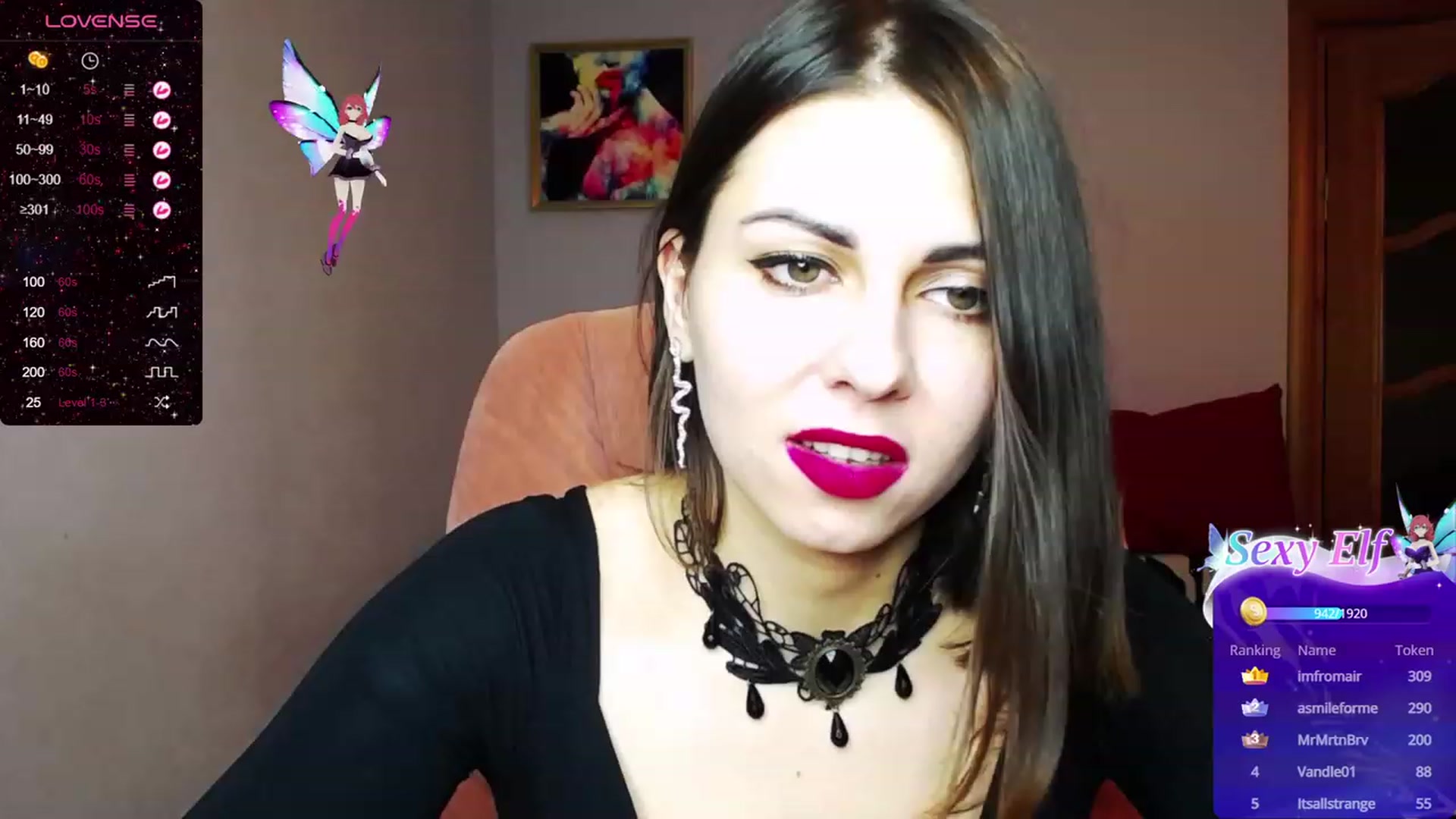 Gallery image thumbnail from AmyWines's myfreecams stream on, 11/14/2023, 16:17 image 12 of 20