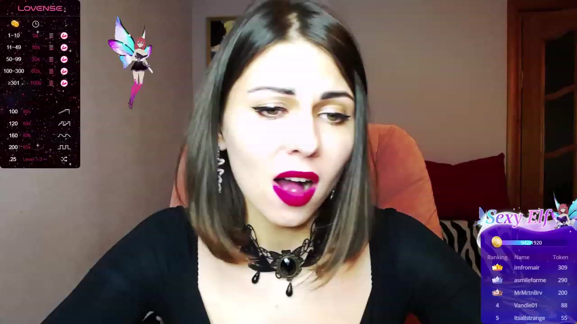 Gallery image thumbnail from AmyWines's myfreecams stream on, 11/14/2023, 16:17 image 9 of 20