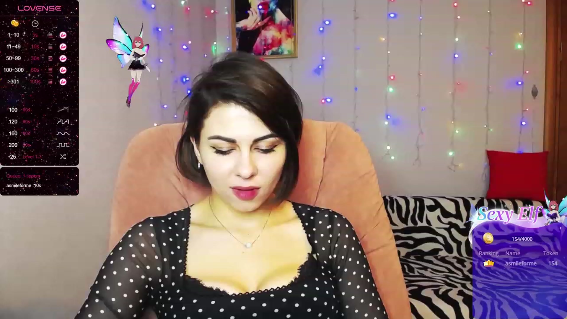Gallery image thumbnail from AmyWines's myfreecams stream on, 12/23/2023, 13:48 image 2 of 20