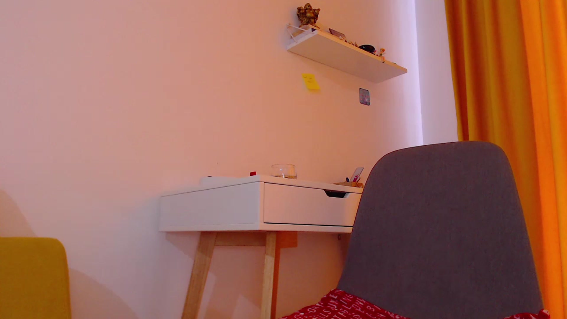 Gallery image thumbnail from Amy_4U's myfreecams stream on, 02/11/2023, 11:07 image 11 of 20