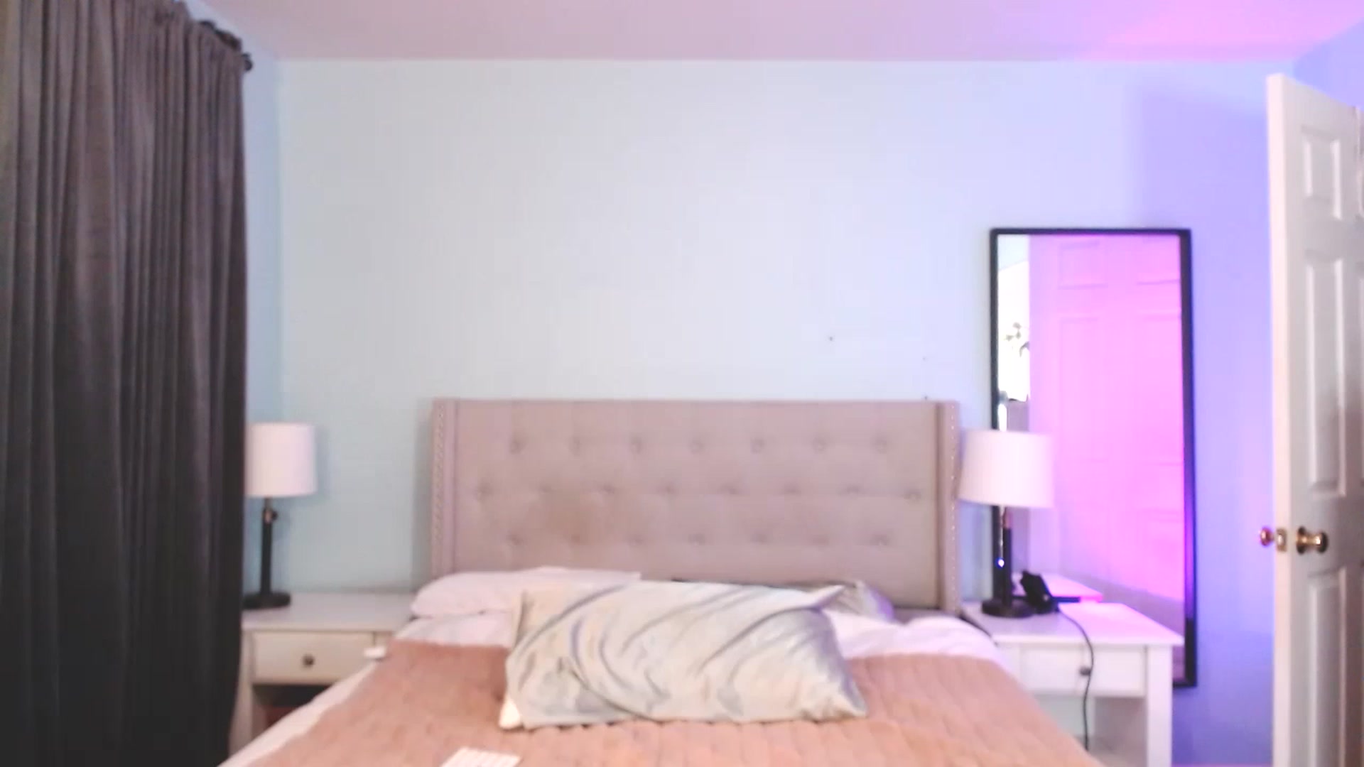 Gallery image thumbnail from Amy_Babyy's myfreecams stream on, 12/19/2022, 03:11 image 6 of 20