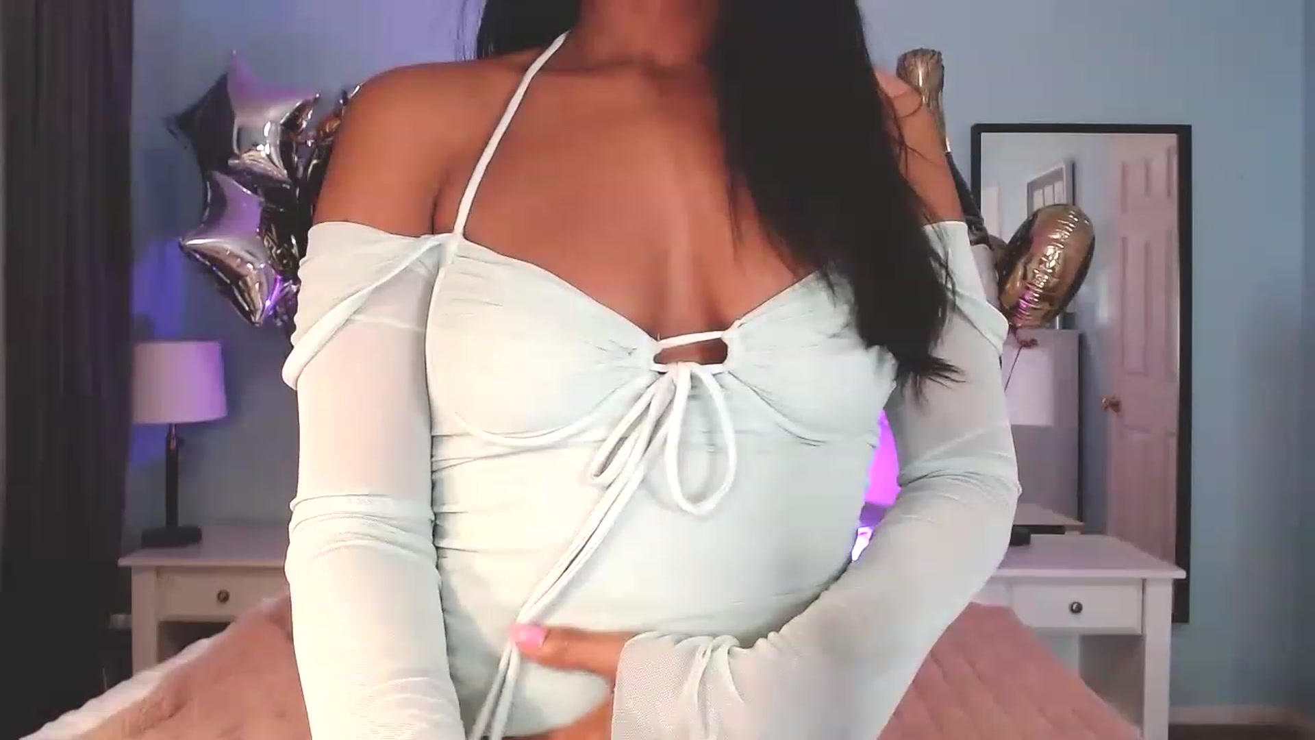 Gallery image thumbnail from Amy_Babyy's myfreecams stream on, 01/01/2023, 01:33 image 4 of 20