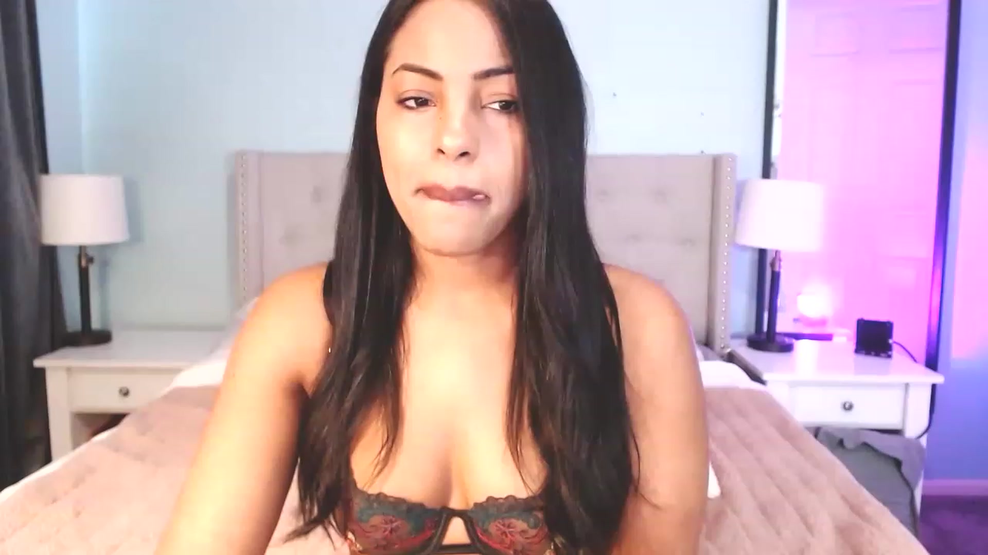 Gallery image thumbnail from Amy_Babyy's myfreecams stream on, 01/22/2023, 20:21 image 19 of 20