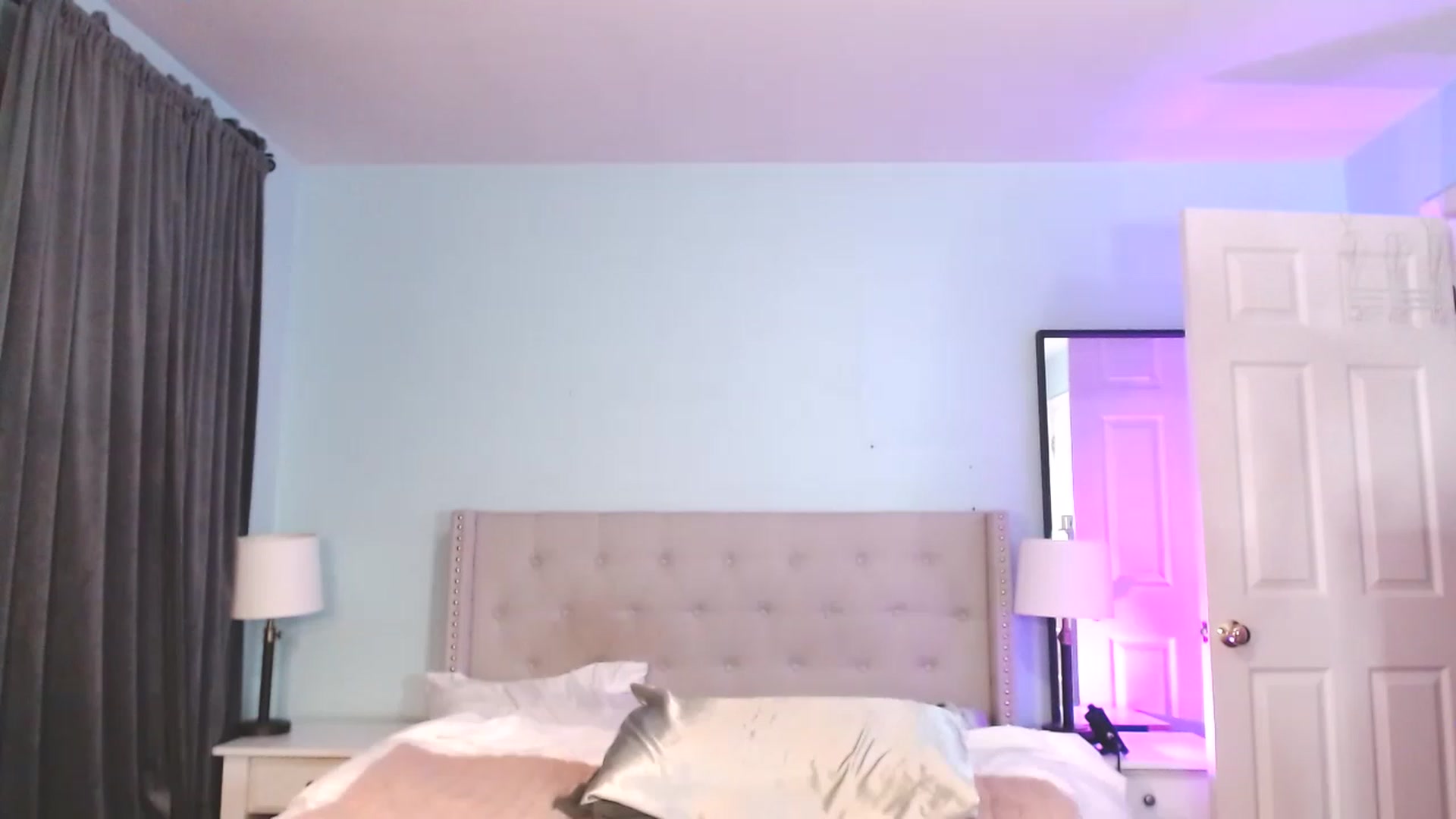 Gallery image thumbnail from Amy_Babyy's myfreecams stream on, 01/28/2023, 24:09 image 6 of 20