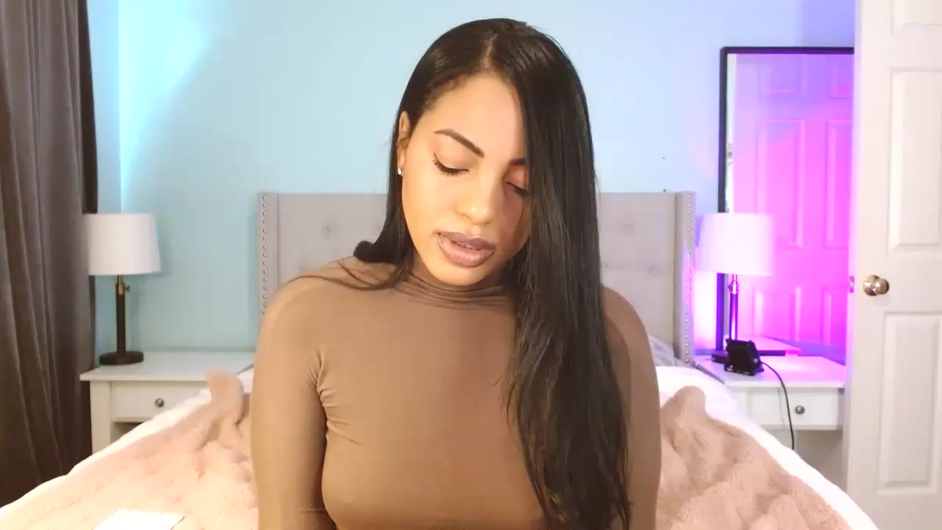 Gallery image thumbnail from Amy_Babyy's myfreecams stream on, 02/05/2023, 18:34 image 3 of 20